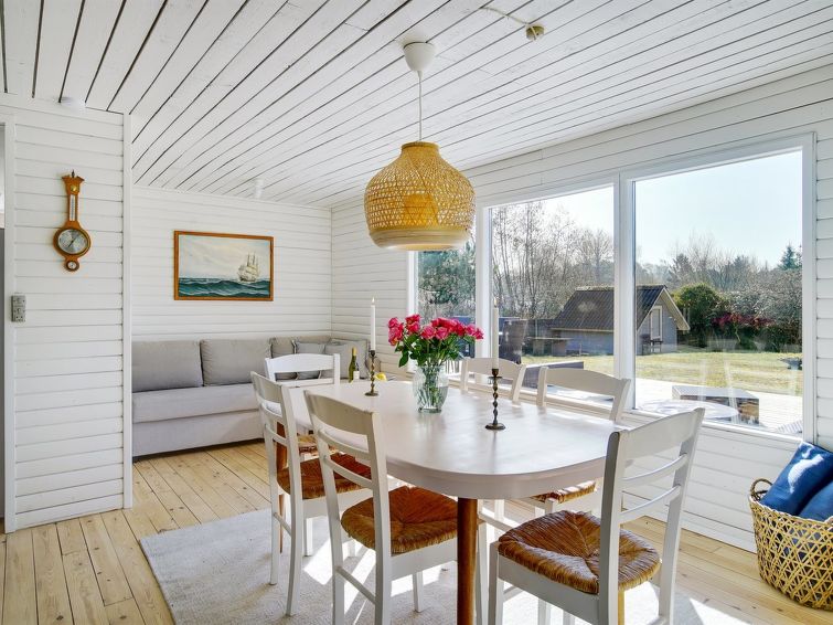 Search and Stay destination Store Fuglede, Denmark from . "Fenya" - 300m from the sea in Sealand