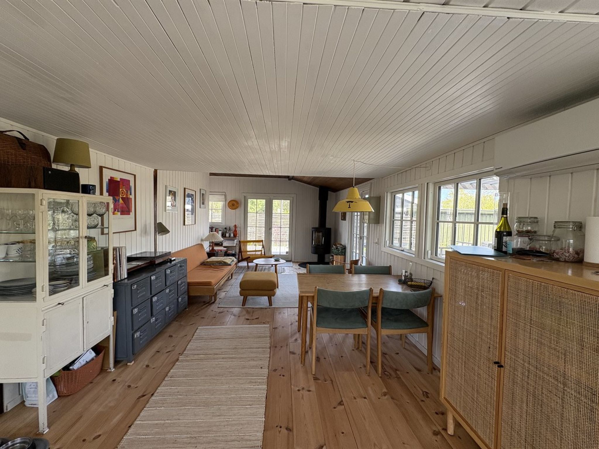 "Swea" - 275m from the sea
