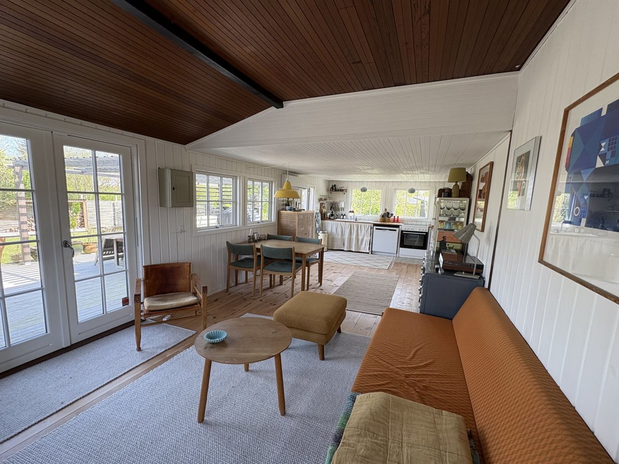 "Swea" - 275m from the sea