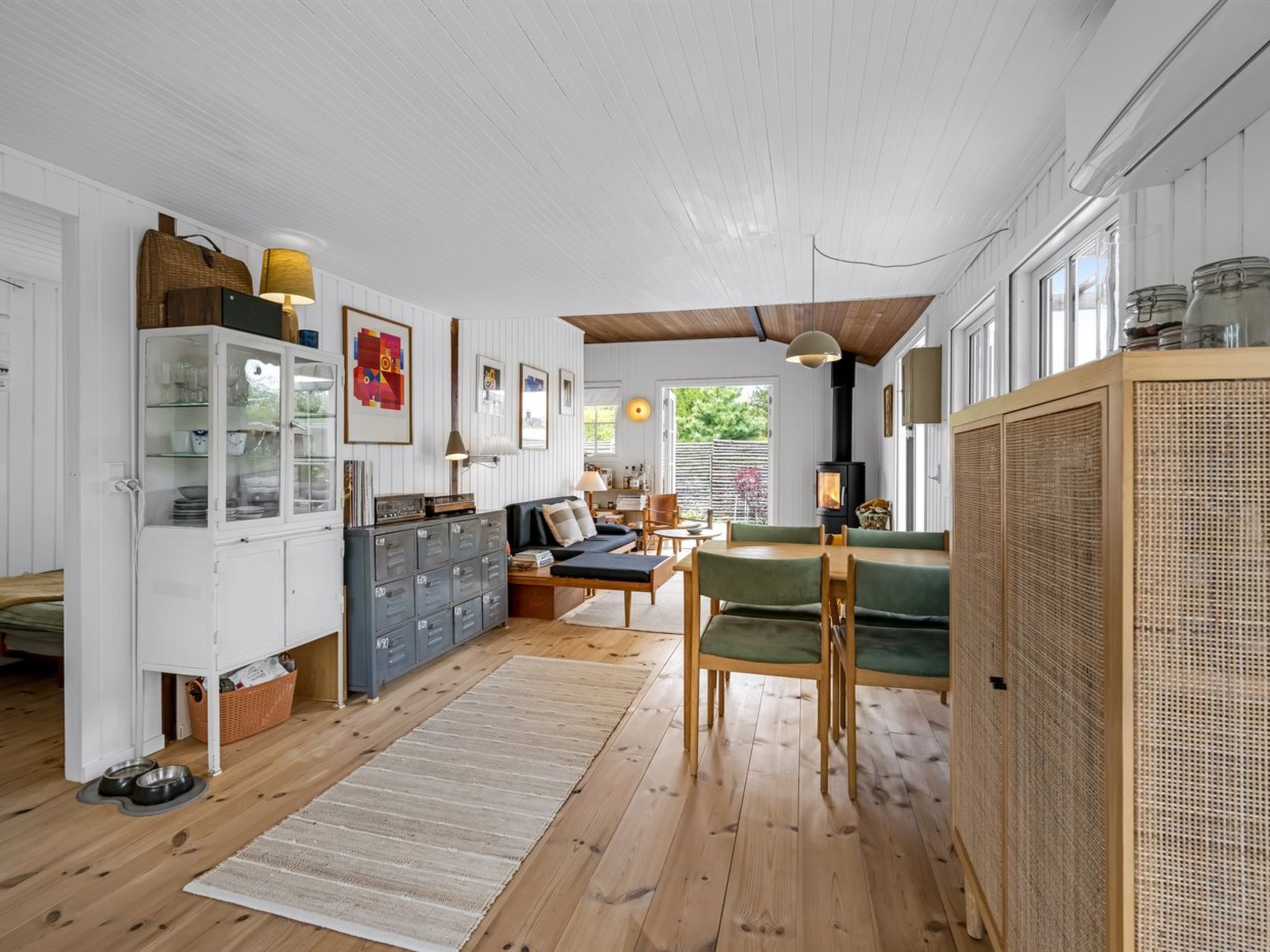 "Swea" - 275m from the sea-Inside