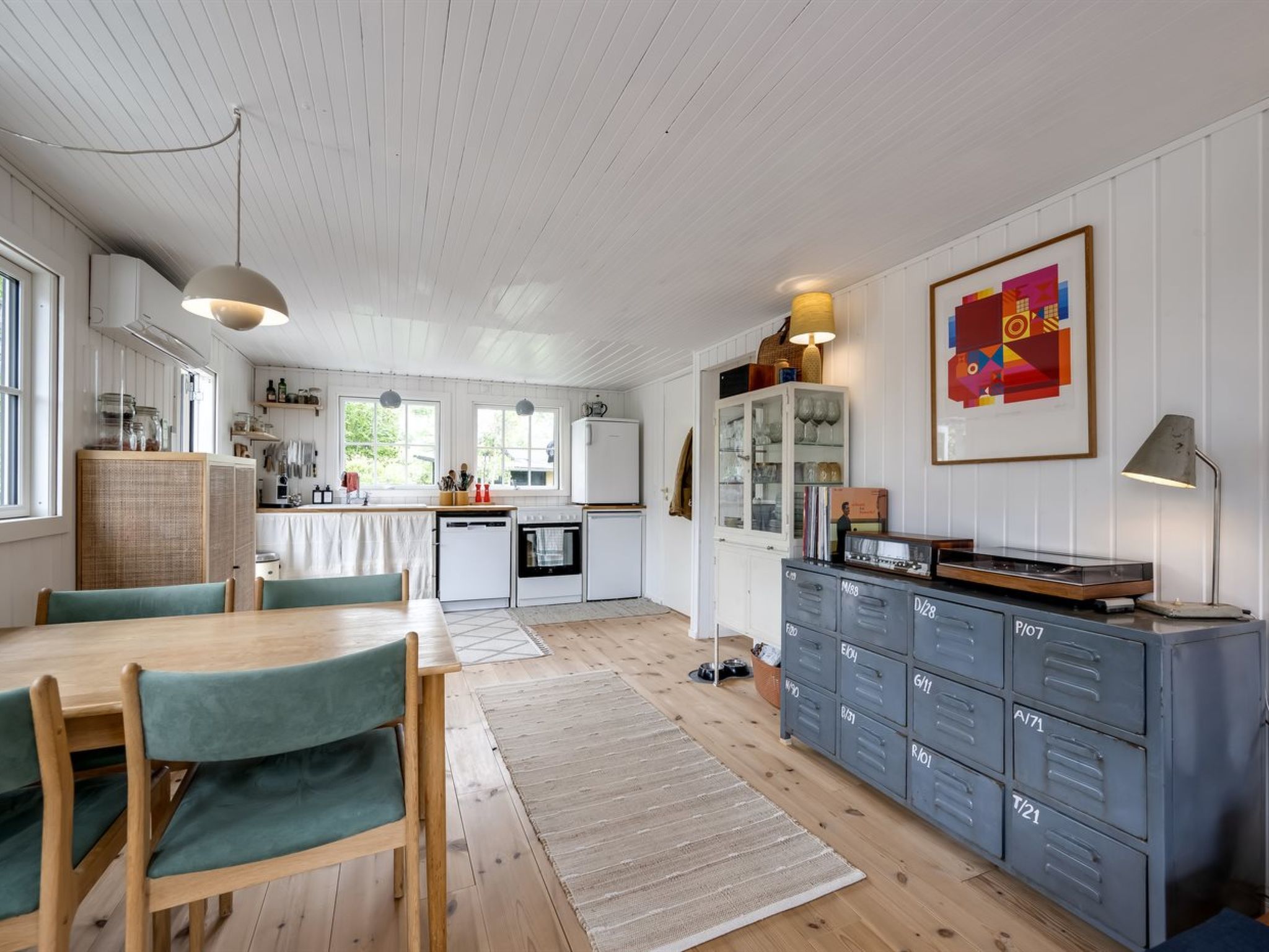 "Swea" - 275m from the sea-Inside