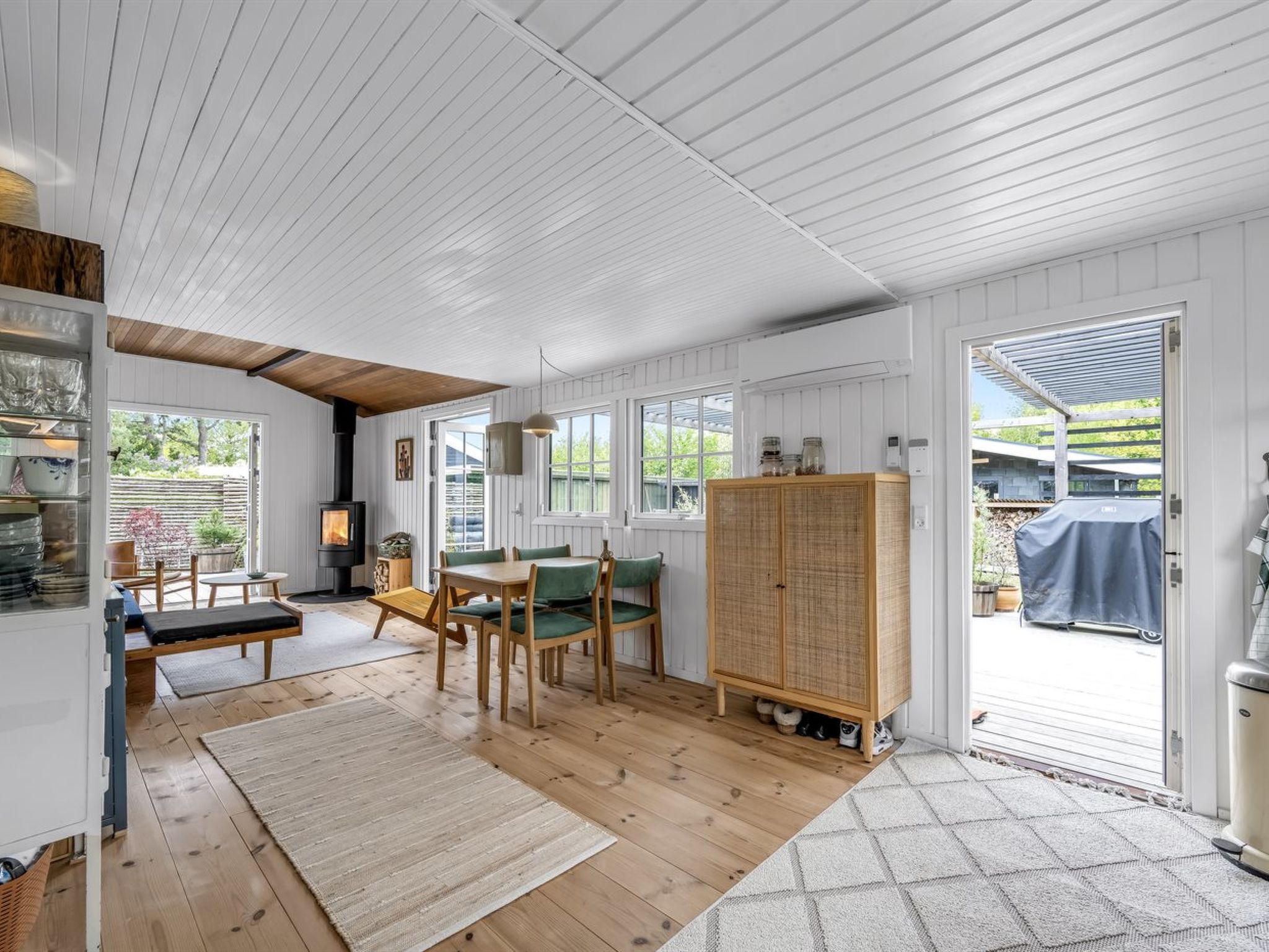 "Swea" - 275m from the sea-Inside