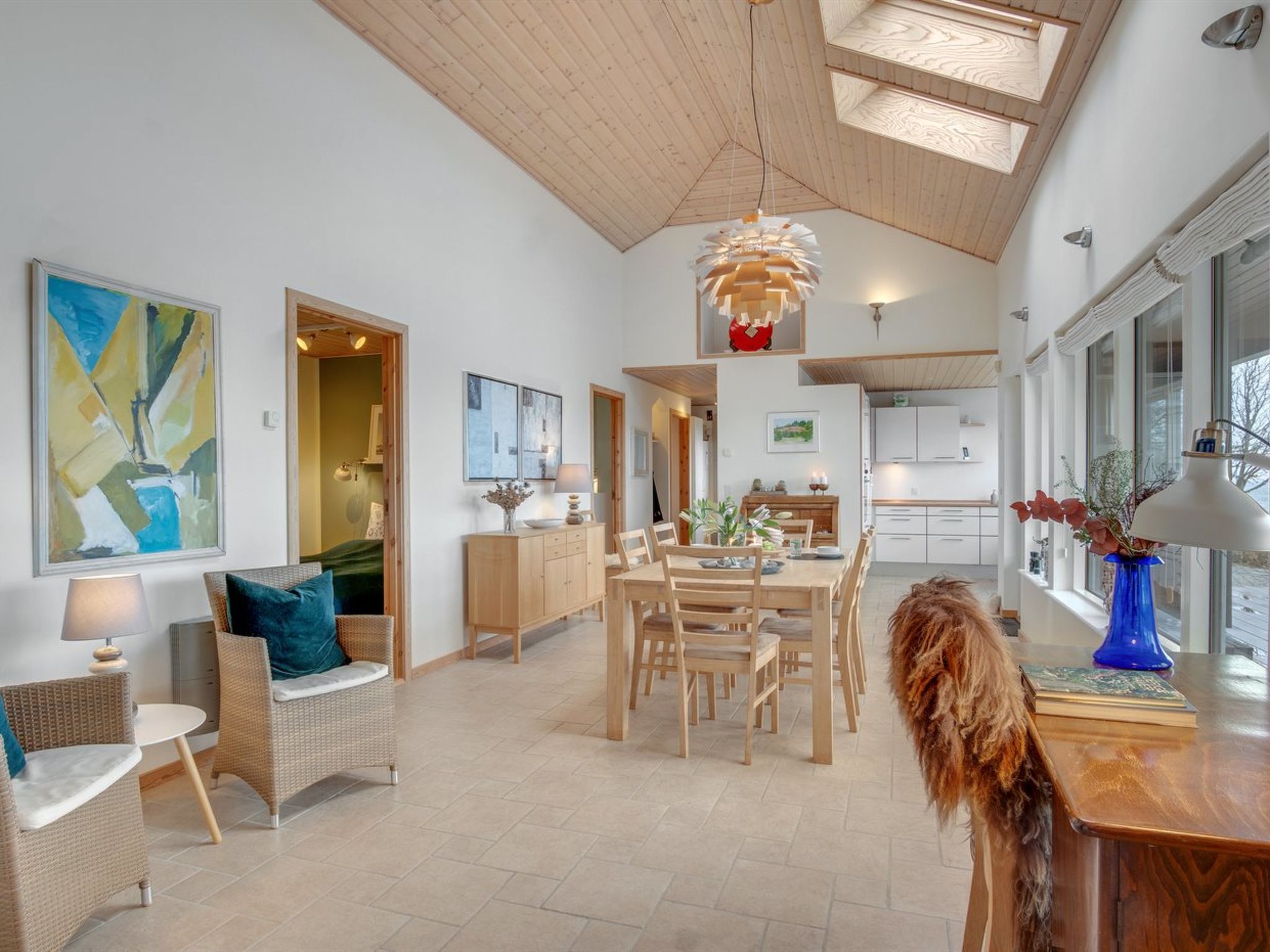 "Sahid" - 20m from the sea-Inside