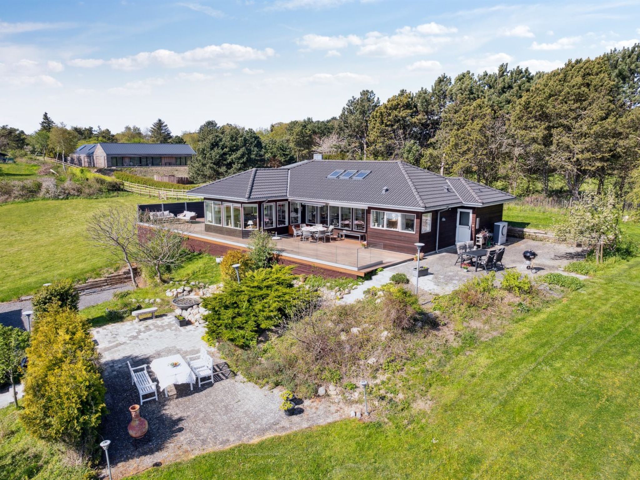 "Sahid" - 20m from the sea-Outside