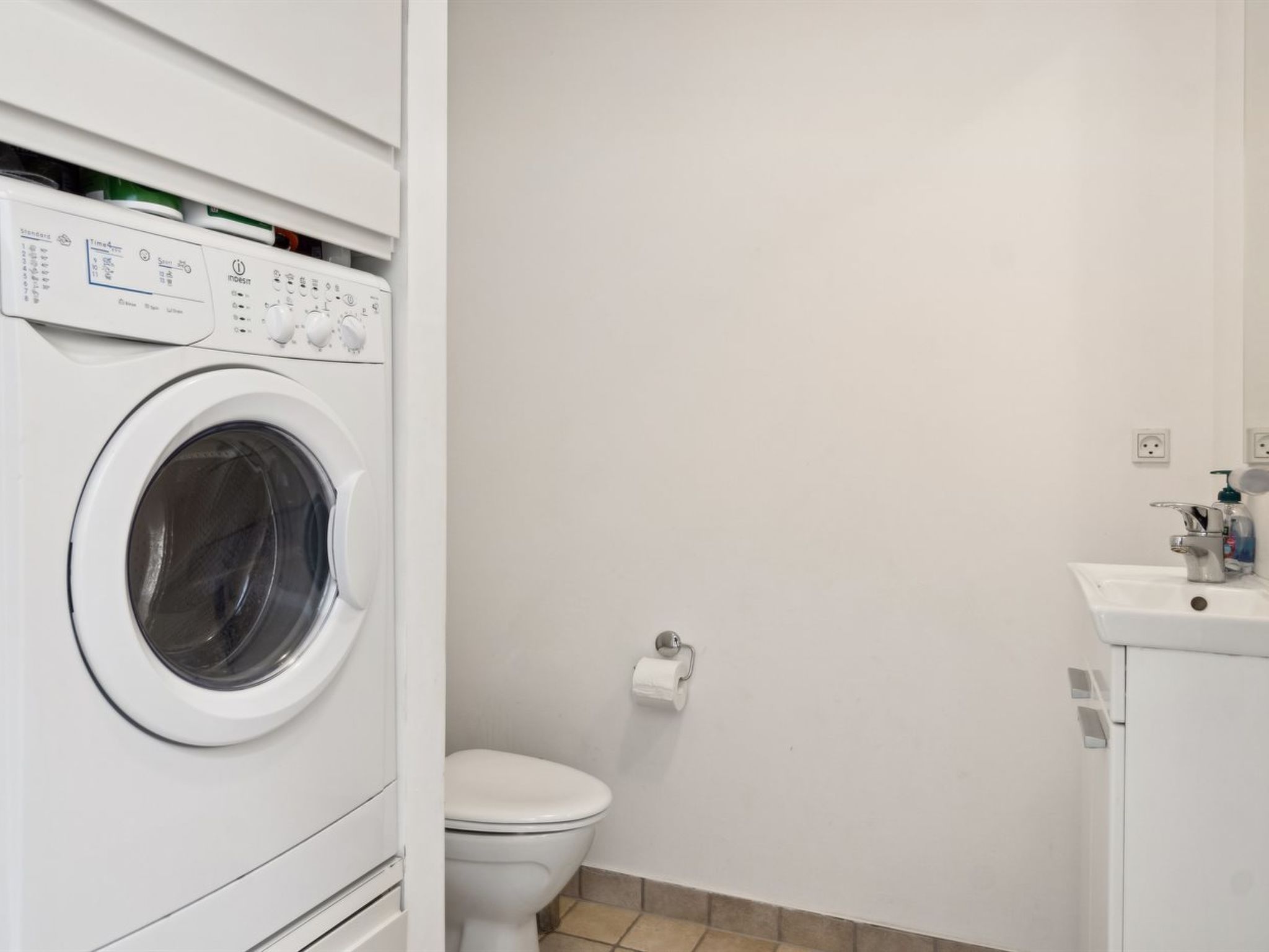 "Galia" - 2km from the sea-Binnen