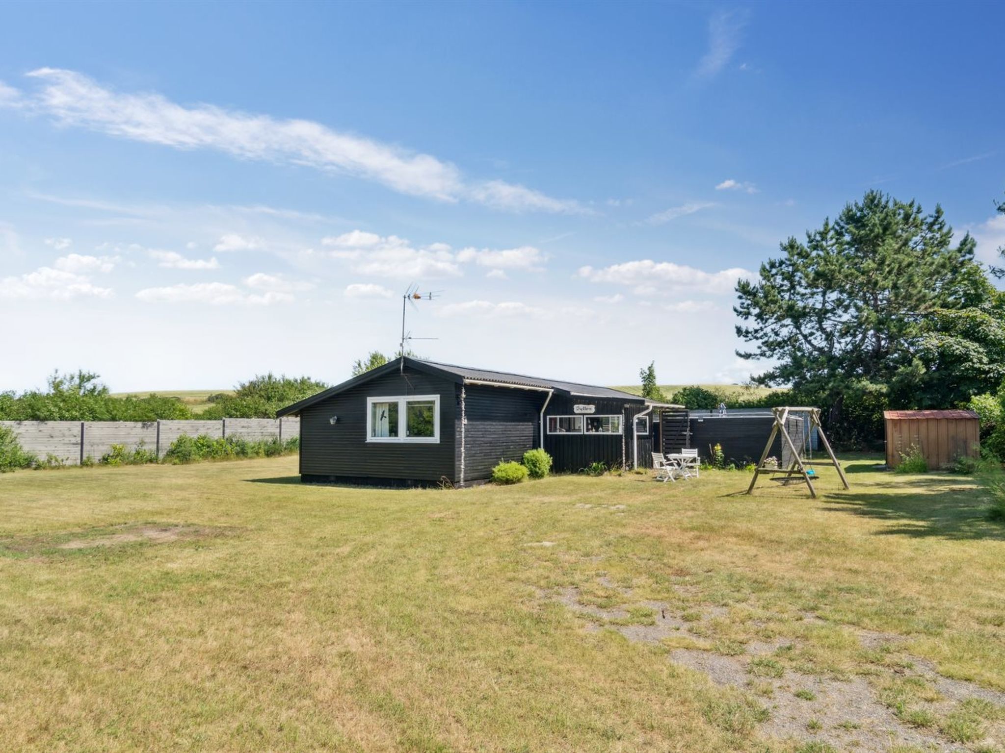 "Ludvika" - 350m from the sea - Buiten