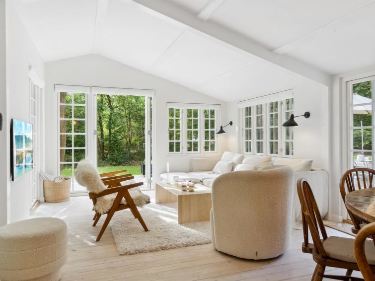 Search and Stay destination Nykøbing Sjælland, Denmark from AU$ 723. "Torben" - 750m from the sea in Sealand