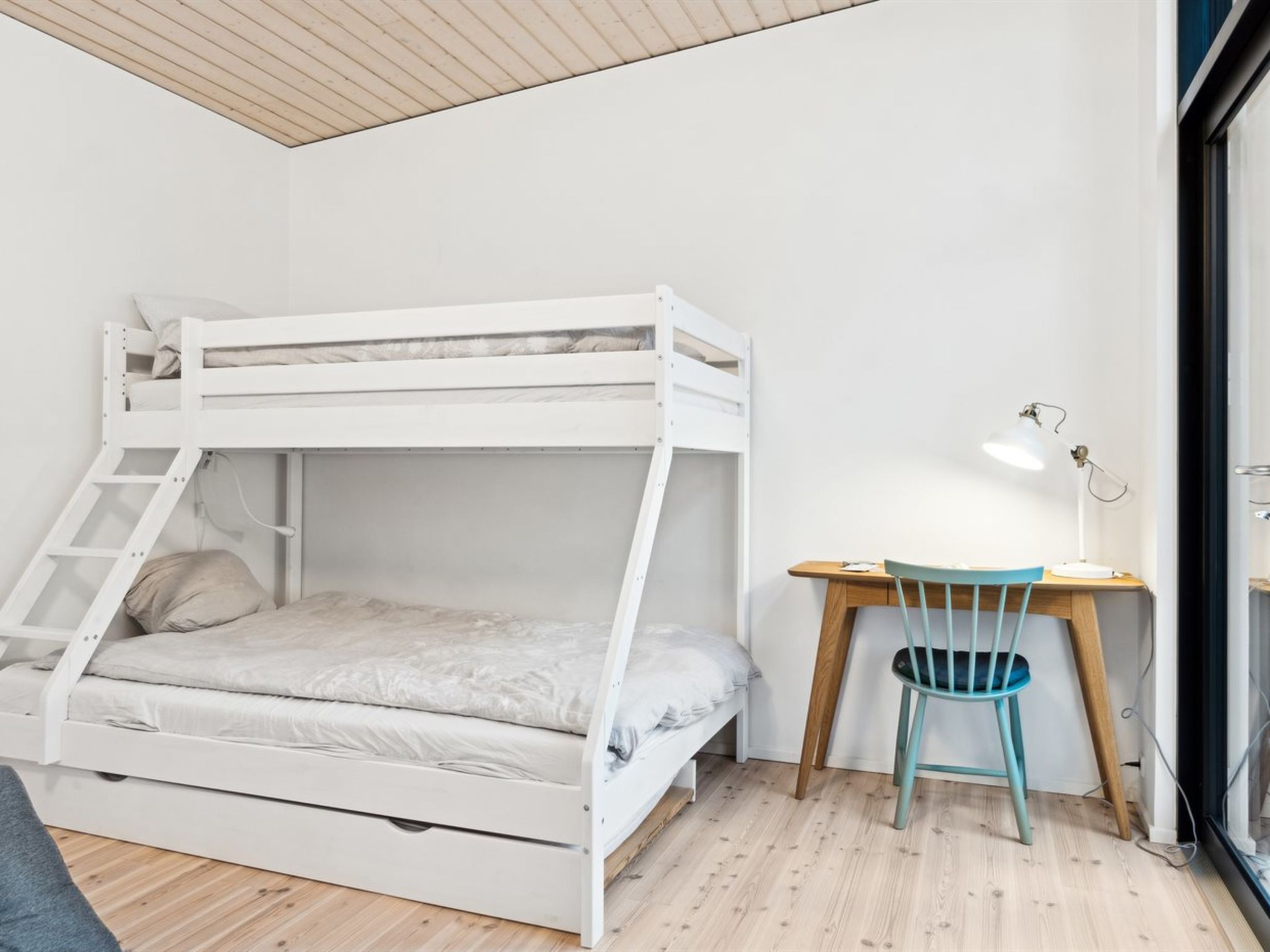 "Herlugh" - 10m from the sea-Binnen