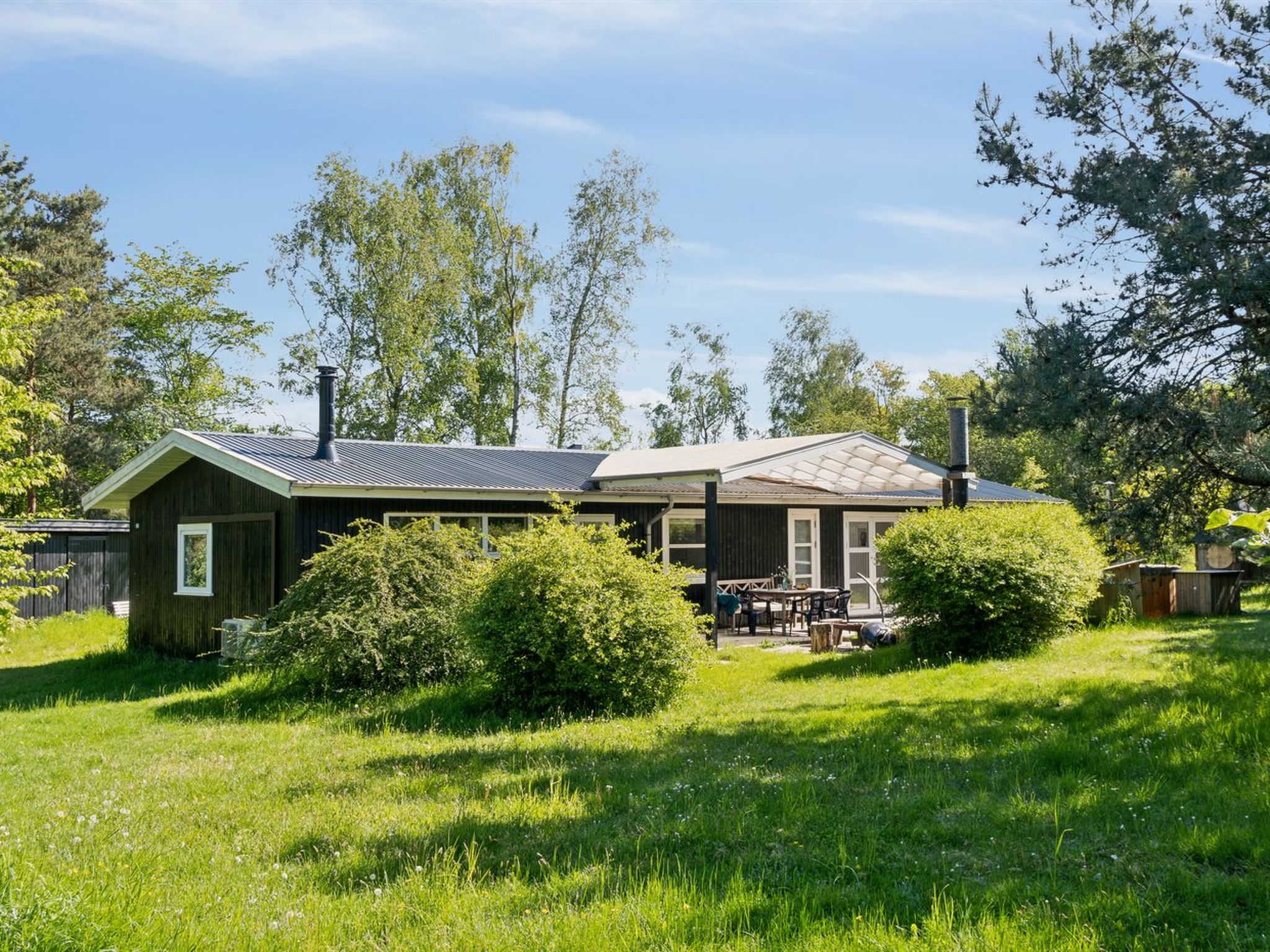 "Iliane" - 450m from the sea - Draußen