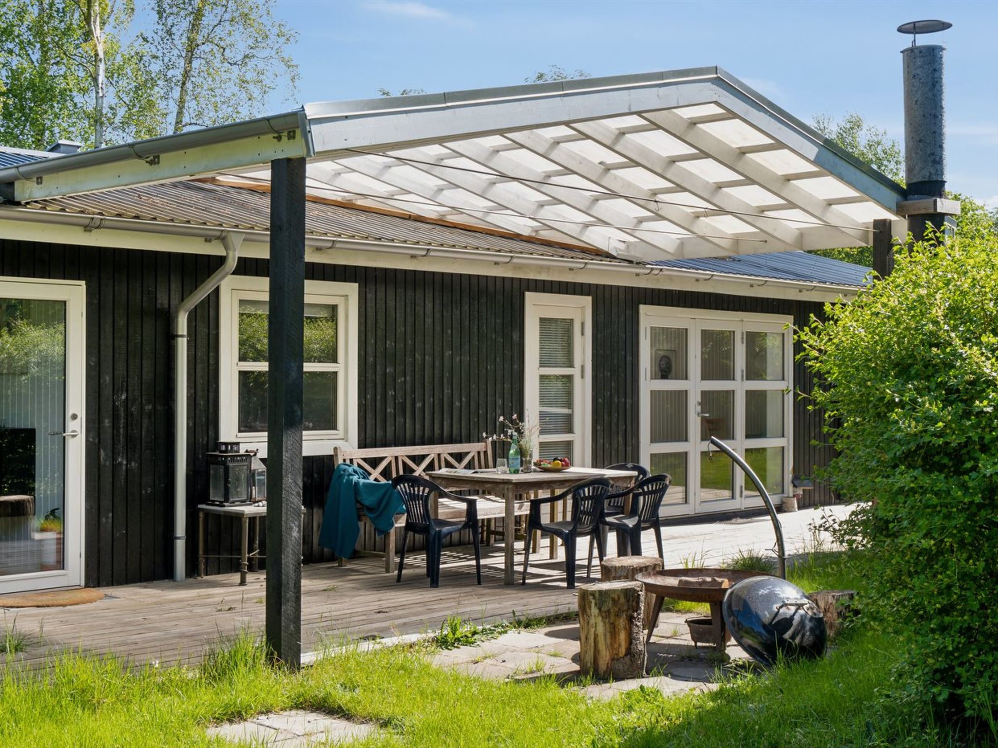 "Iliane" - 450m from the sea - Draußen