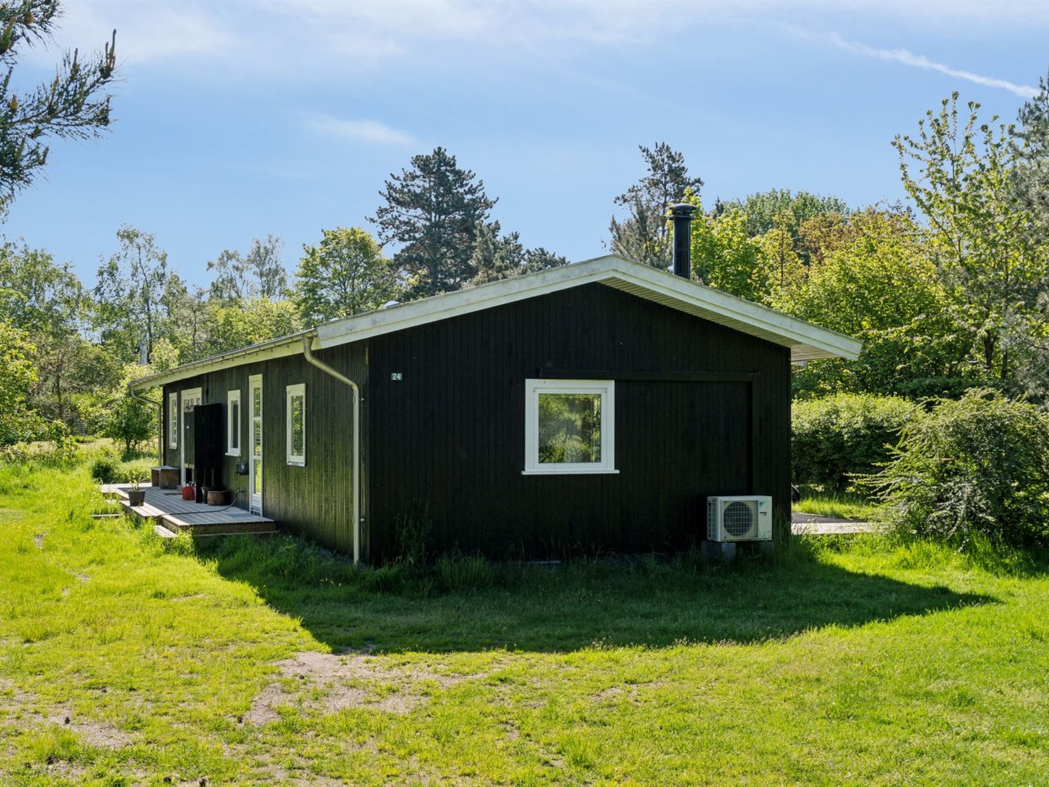 "Iliane" - 450m from the sea - Draußen