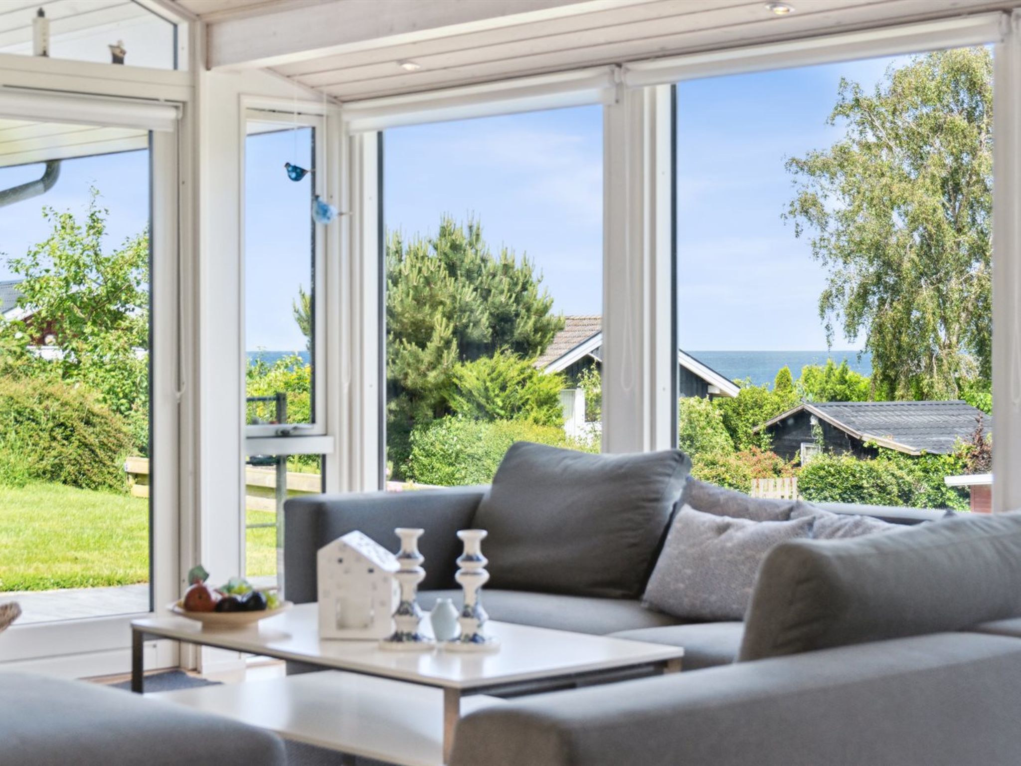 "Tuulikki" - 100m from the sea - Binnen