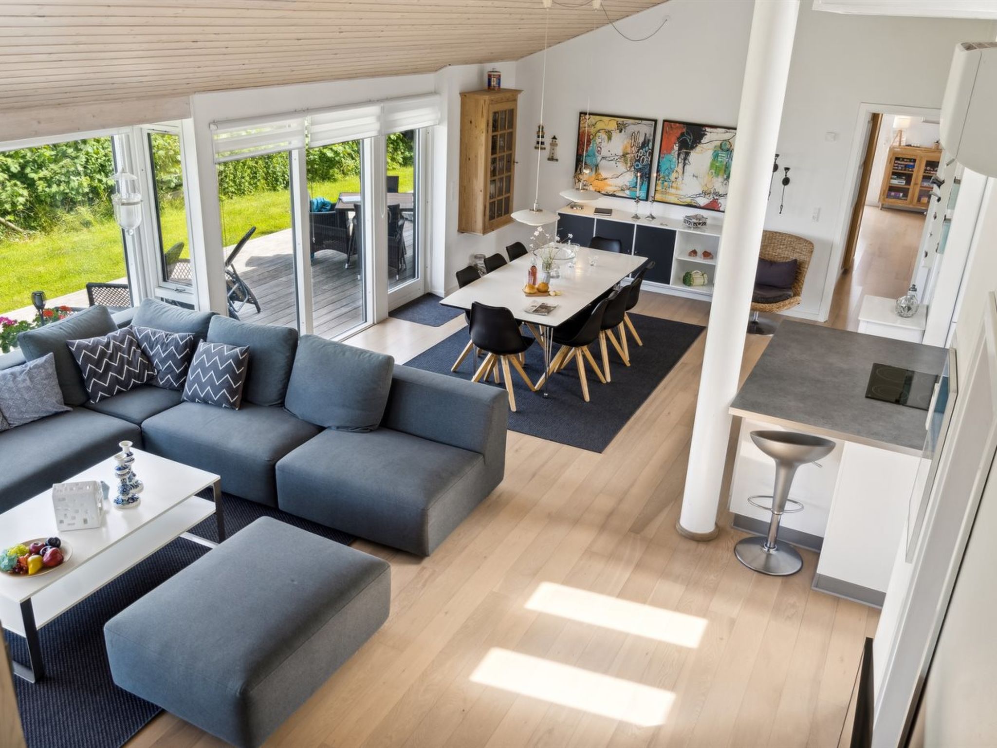 "Tuulikki" - 100m from the sea - Binnen
