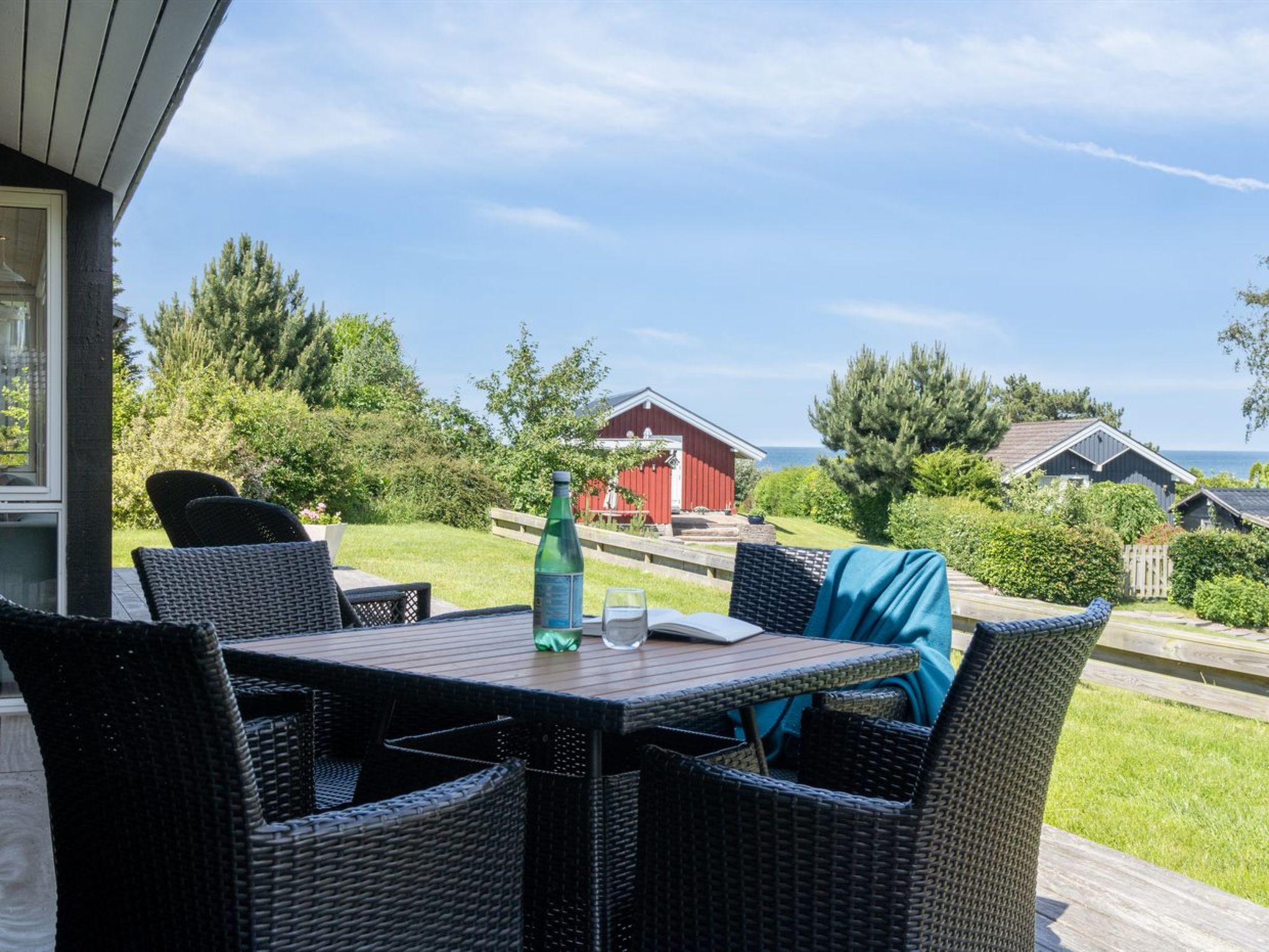 "Tuulikki" - 100m from the sea - Buiten