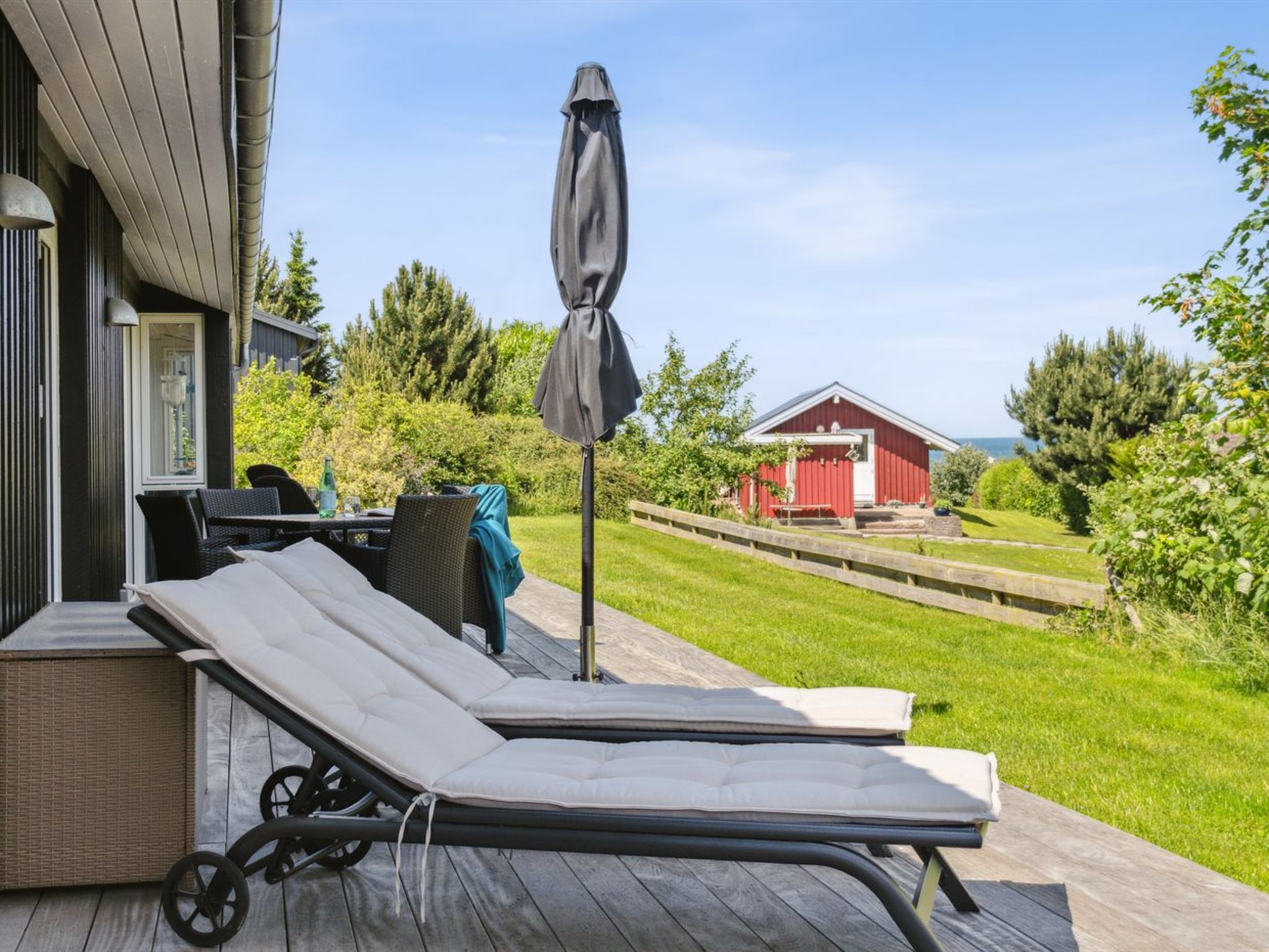 "Tuulikki" - 100m from the sea - Buiten