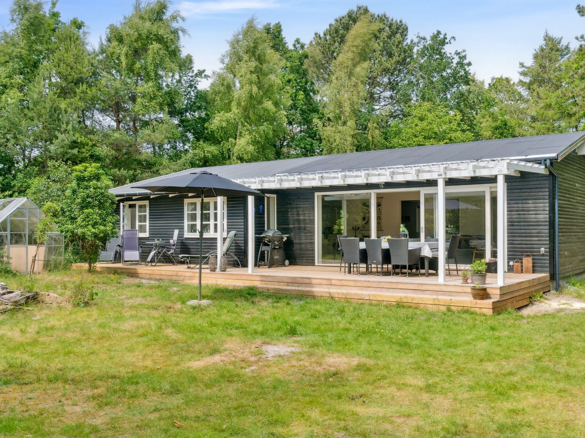 "Fridborg" - 425m from the sea - Buiten