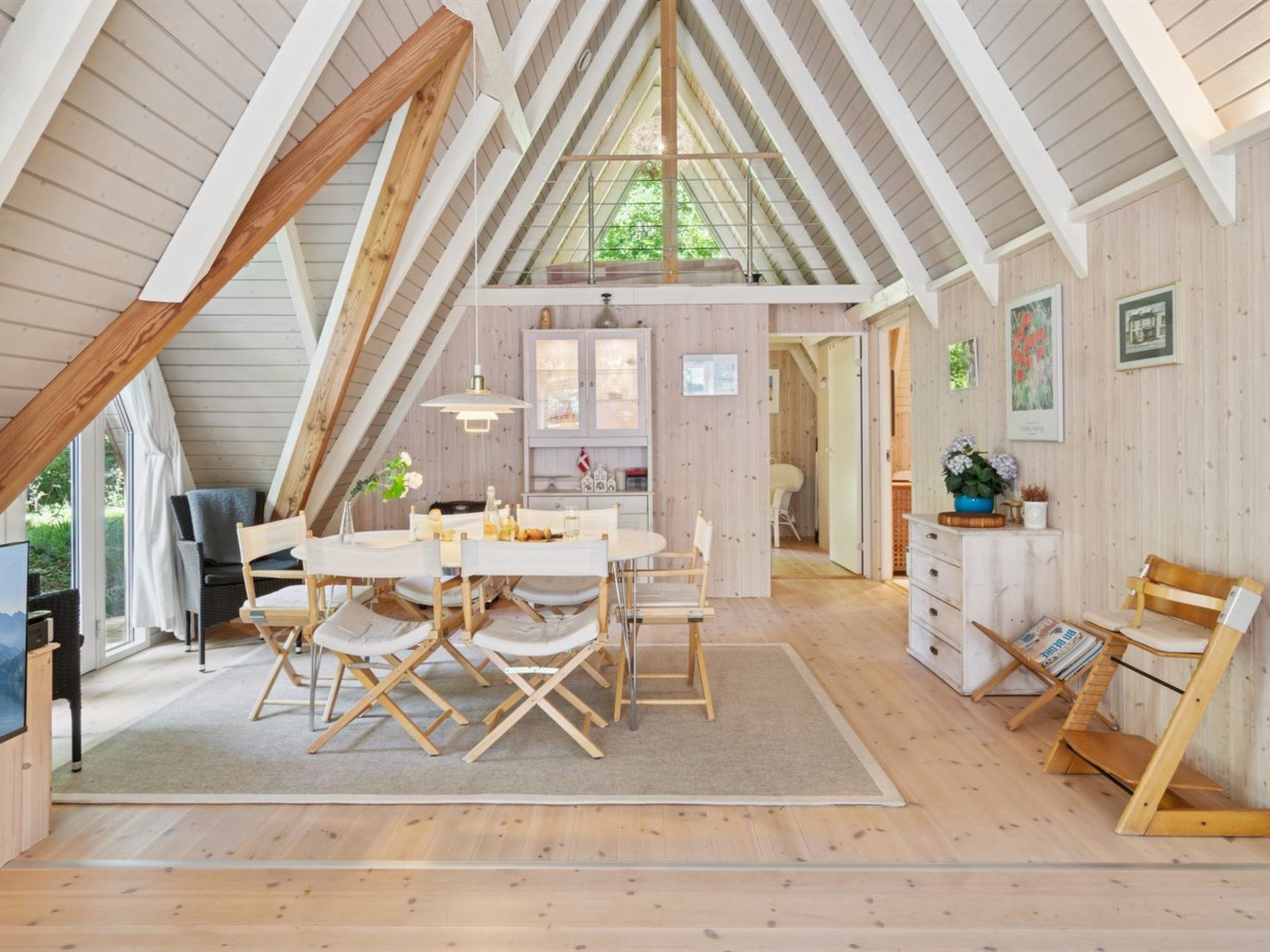 "Thrond" - 500m from the sea
