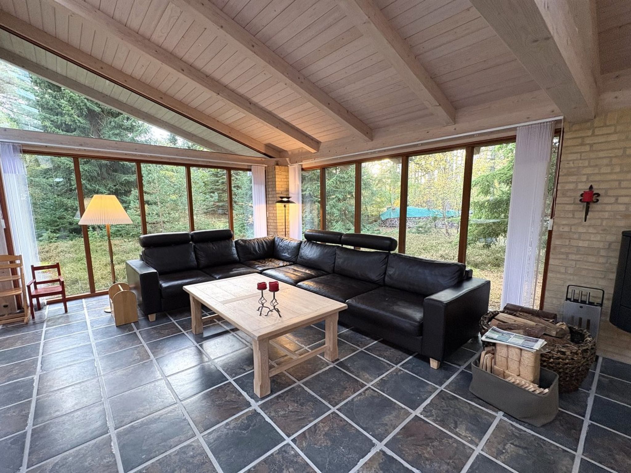 "Jorid" -  from the sea-Binnen