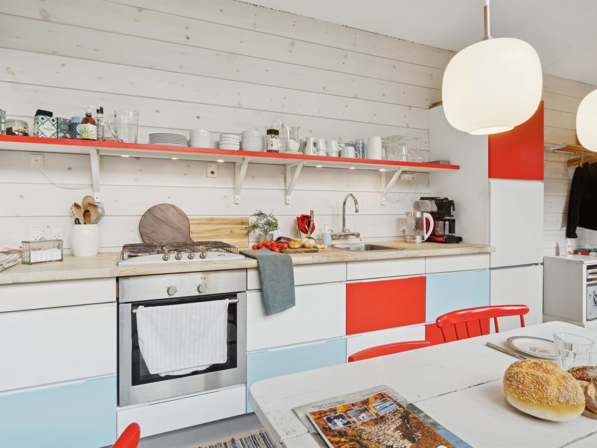 "Ellenora" - 1.7km from the sea-Dedans