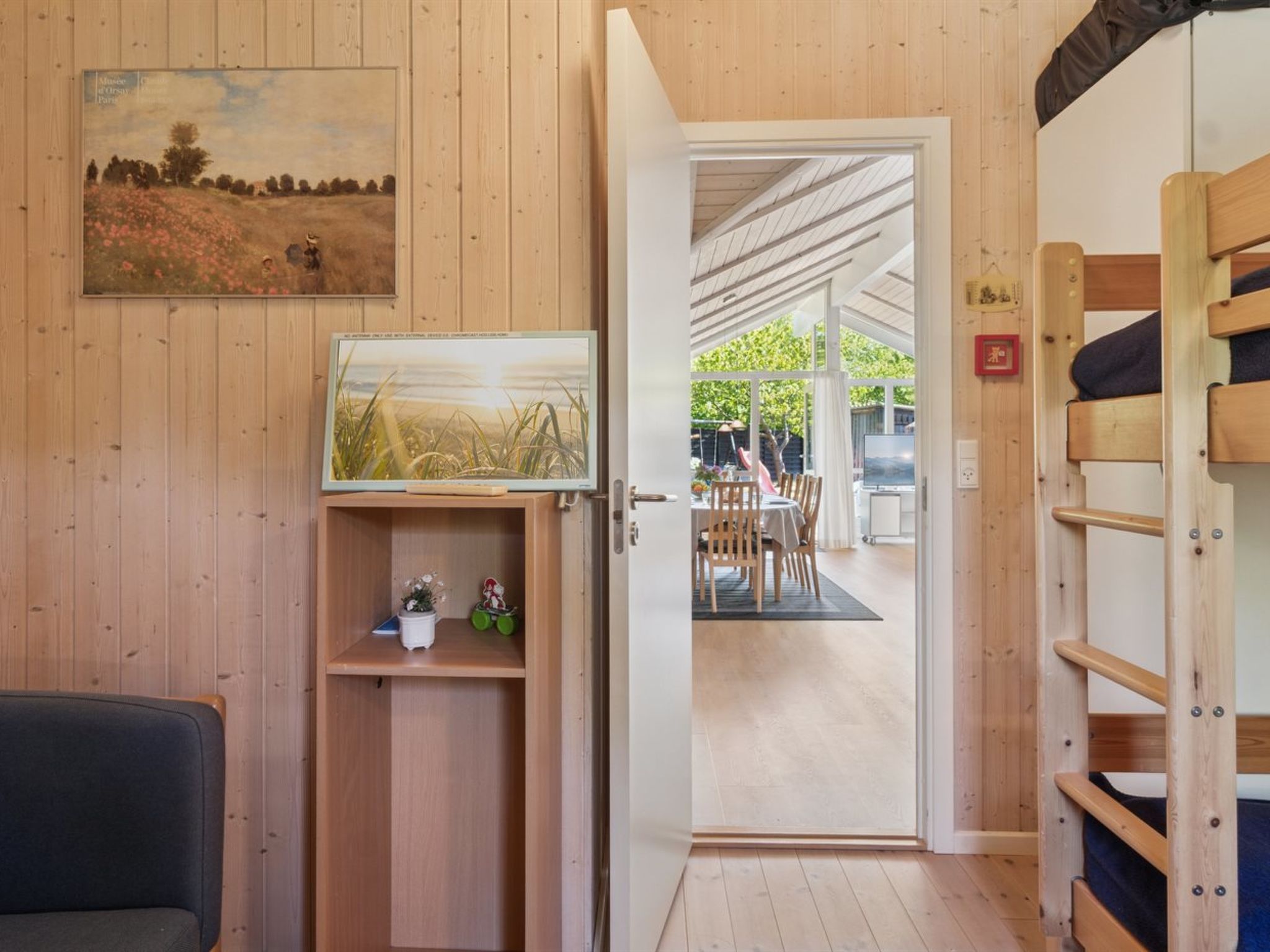 "Sophi" - 425m from the sea-Inside