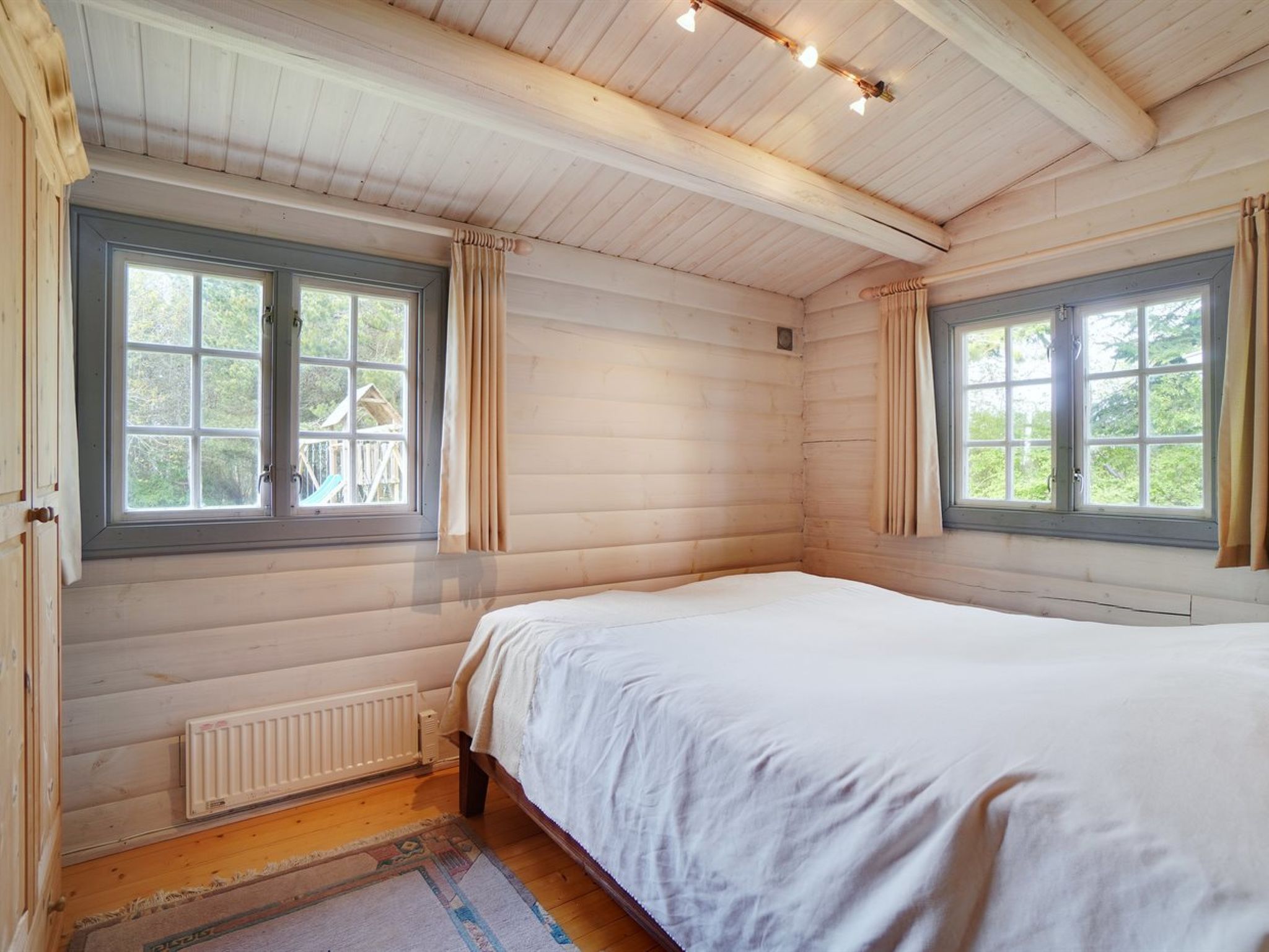 "Till" - 1.6km from the sea - Binnen