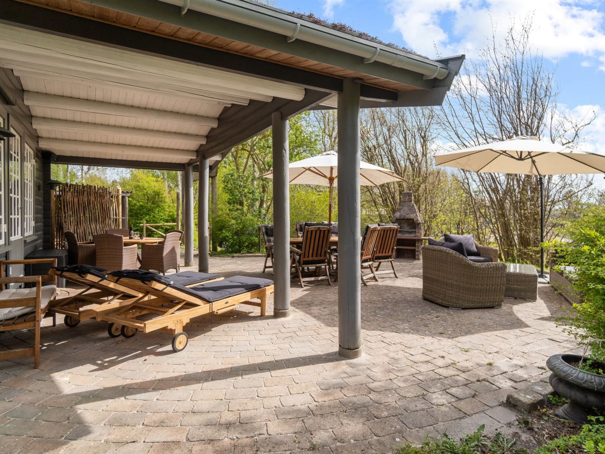 "Till" - 1.6km from the sea - Buiten