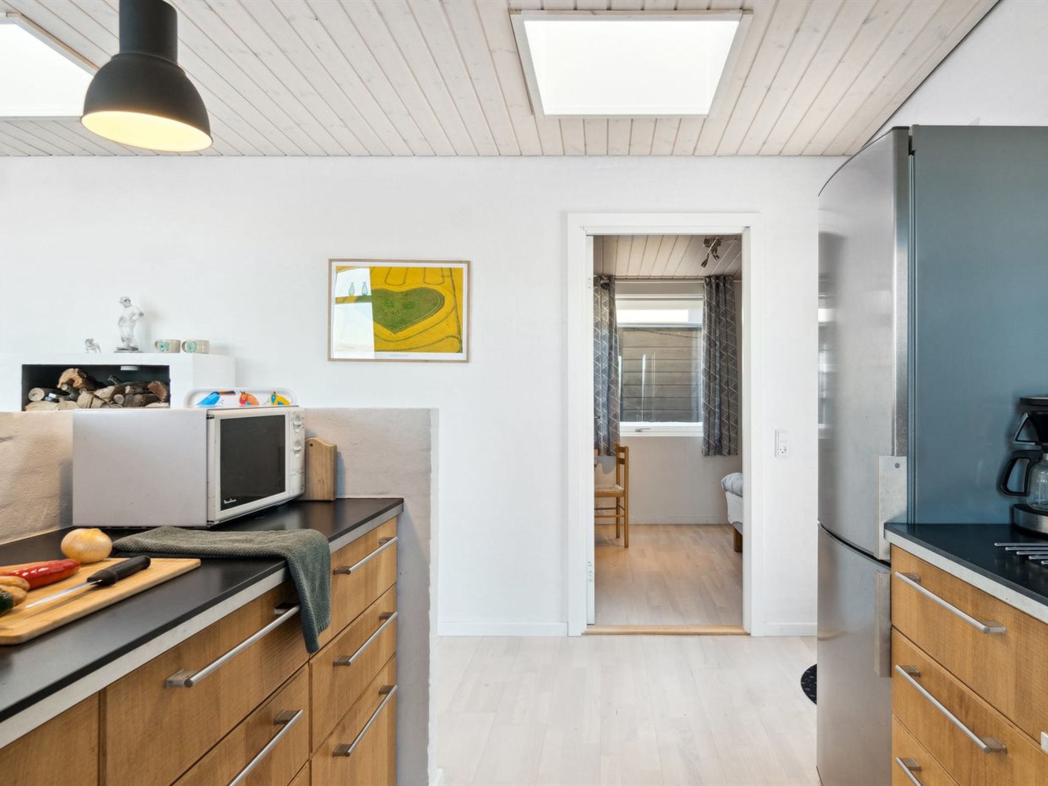 "Els" - 1.8km from the sea-Inside
