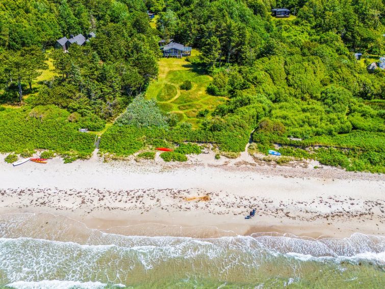 Zeezicht en rust in vakantiehuis Marius in Fårevejle in Fårevejle