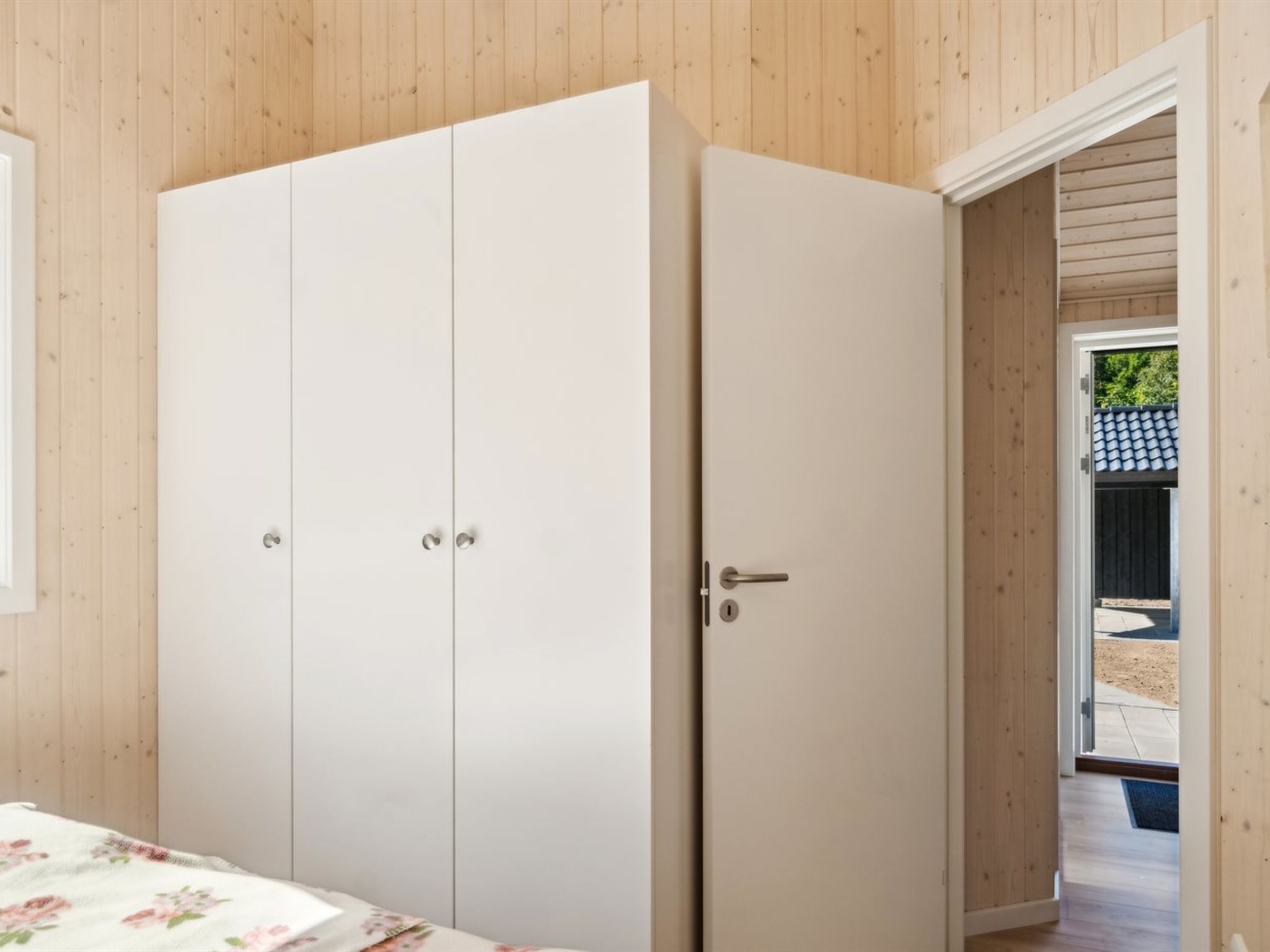 "Vojdan" - 600m from the sea-Inside