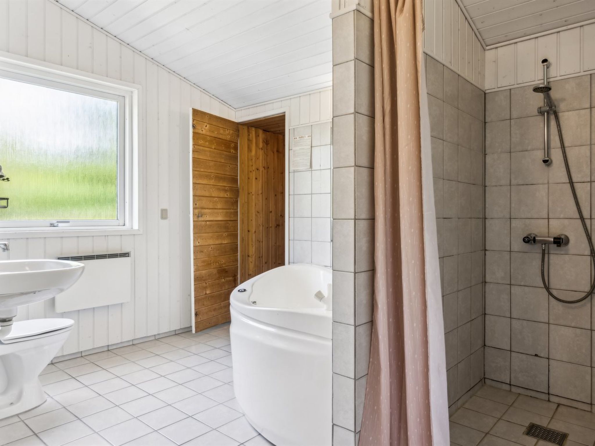 "Fritza" - 500m from the sea-Binnen