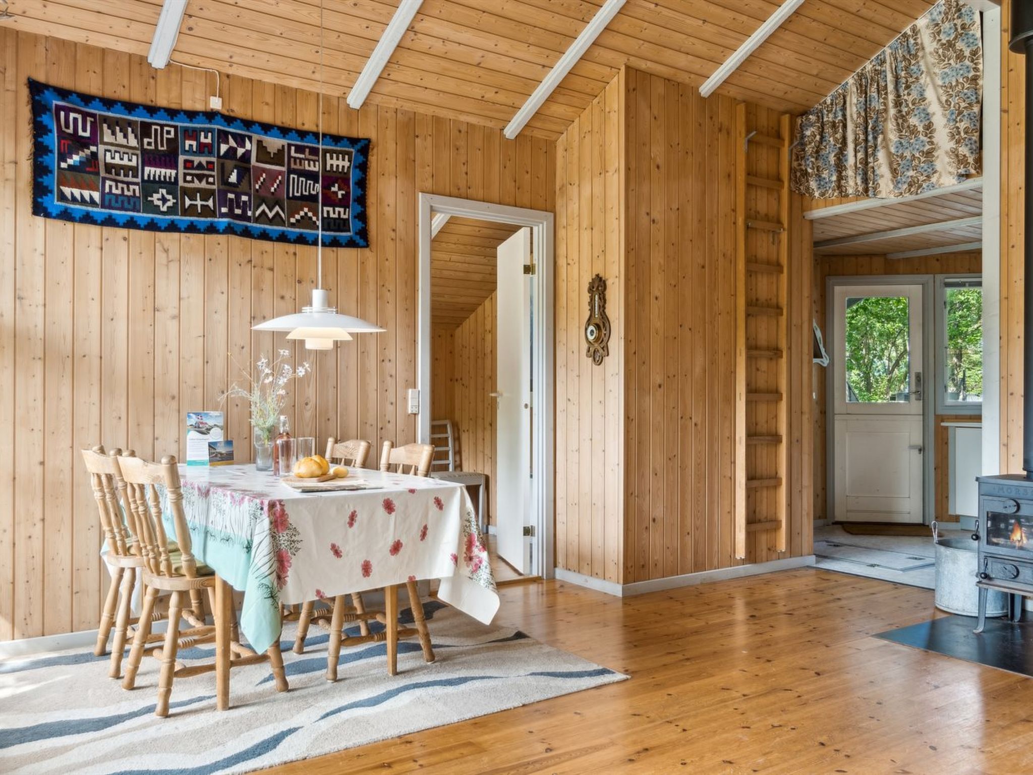 "Kerrin" - 300m from the sea - Binnen