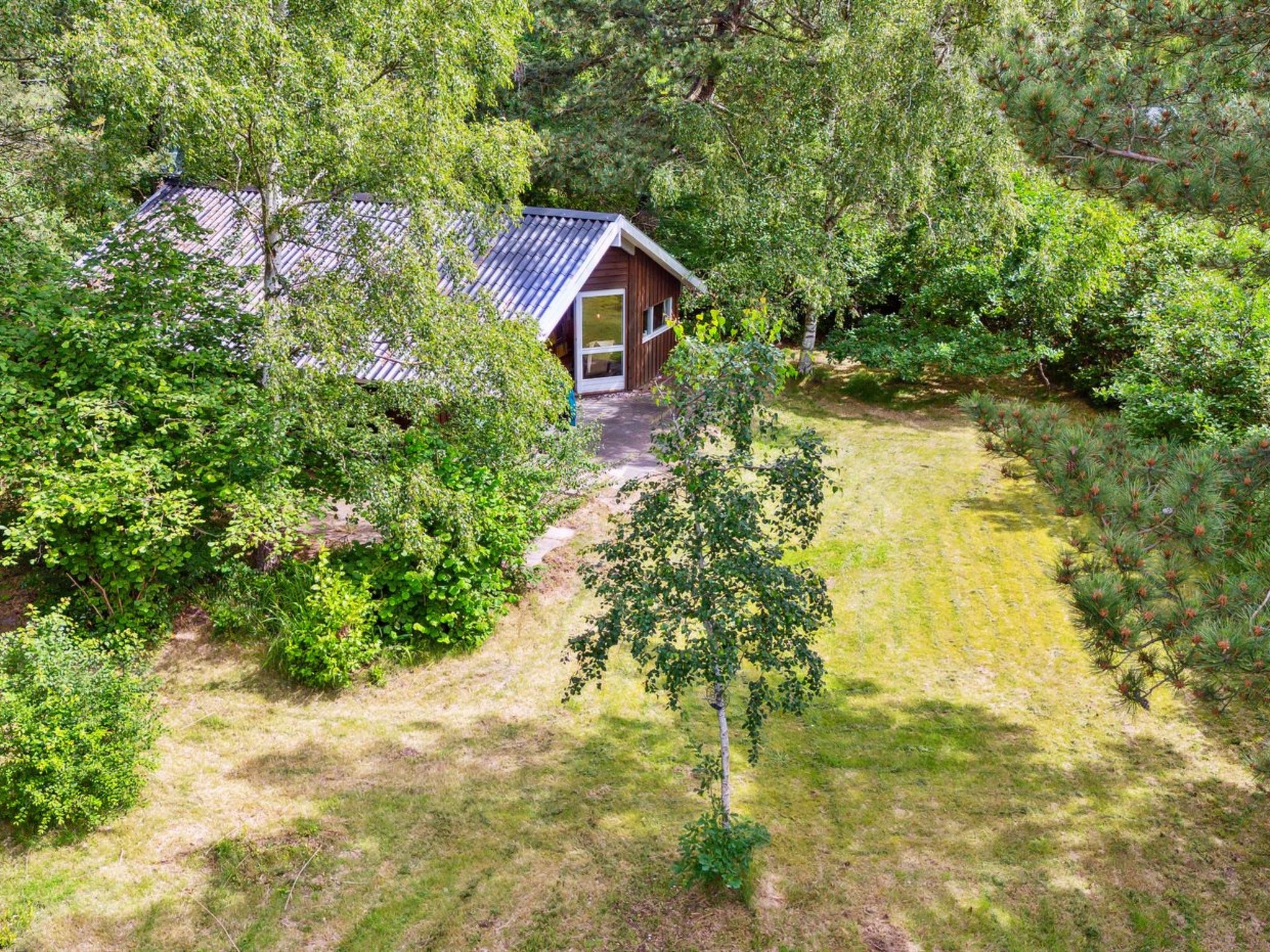 "Kerrin" - 300m from the sea - Buiten
