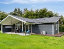 Ruim vakantiehuis voor 10 personen met sauna, 1,3 km van zee in Vig - thumbnail 1
