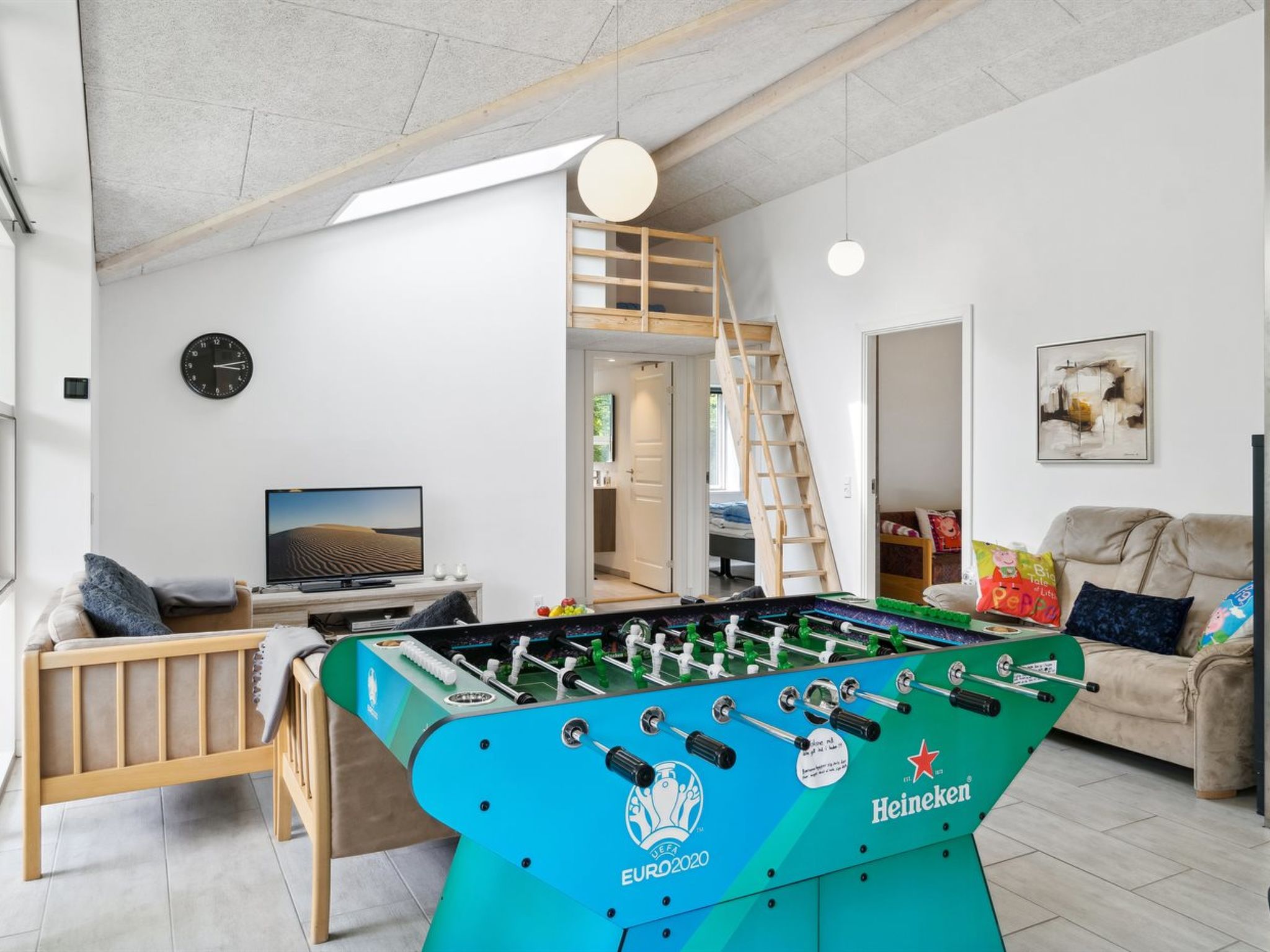 "Gisl" - 1.3km from the sea - Binnen
