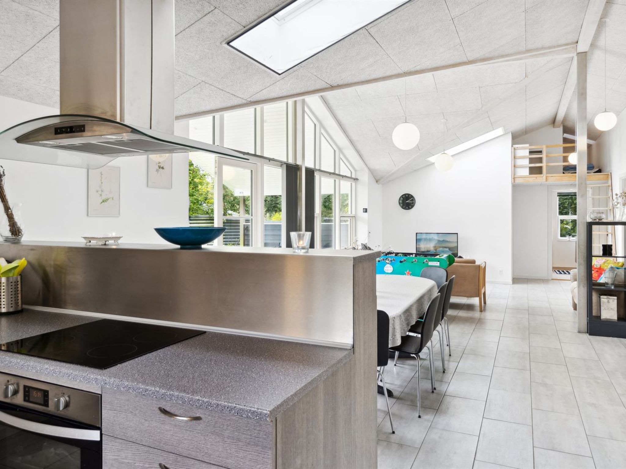 "Gisl" - 1.3km from the sea - Binnen