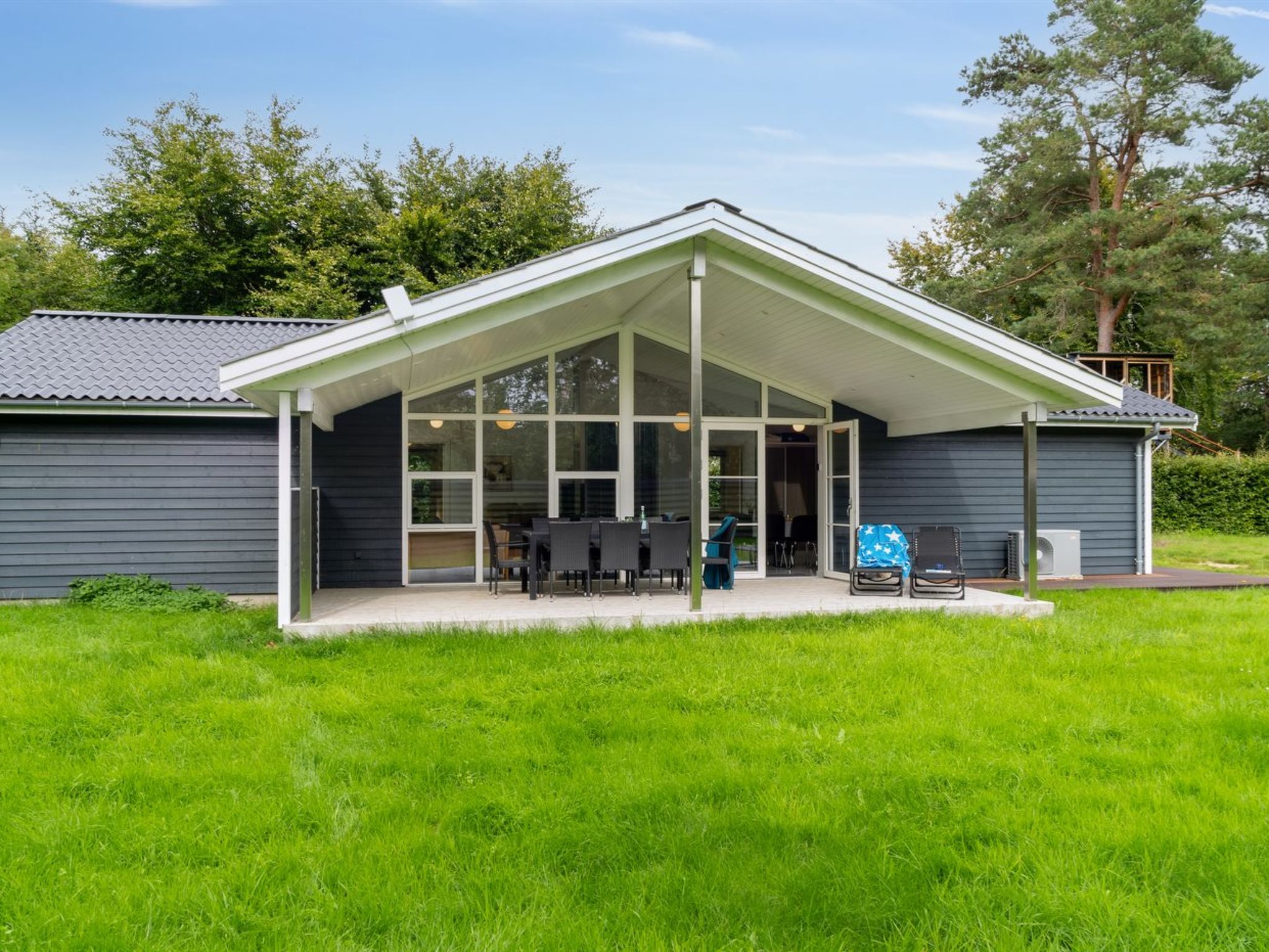 "Gisl" - 1.3km from the sea - Buiten