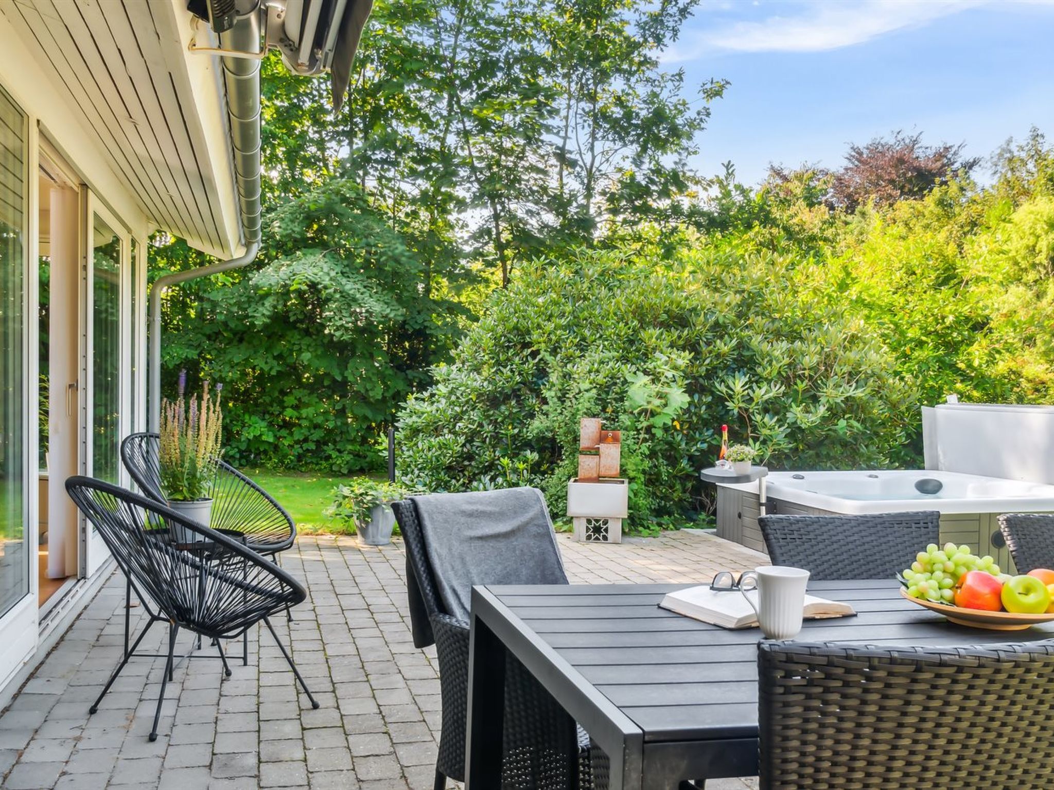 "Hjalmine" - 1.5km from the sea - Buiten