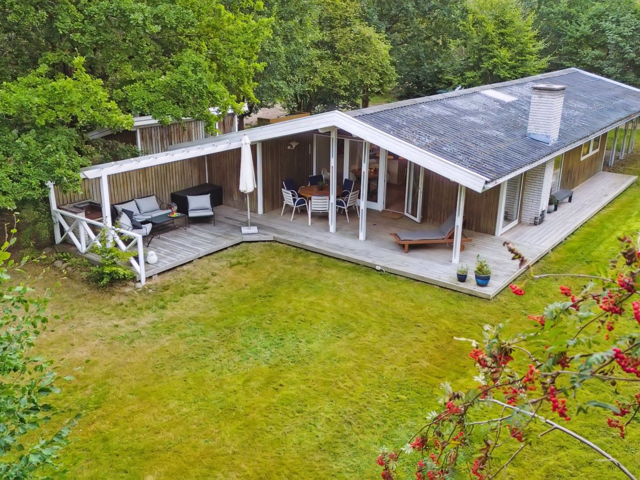 "Arto" - 1.2km from the sea - Buiten