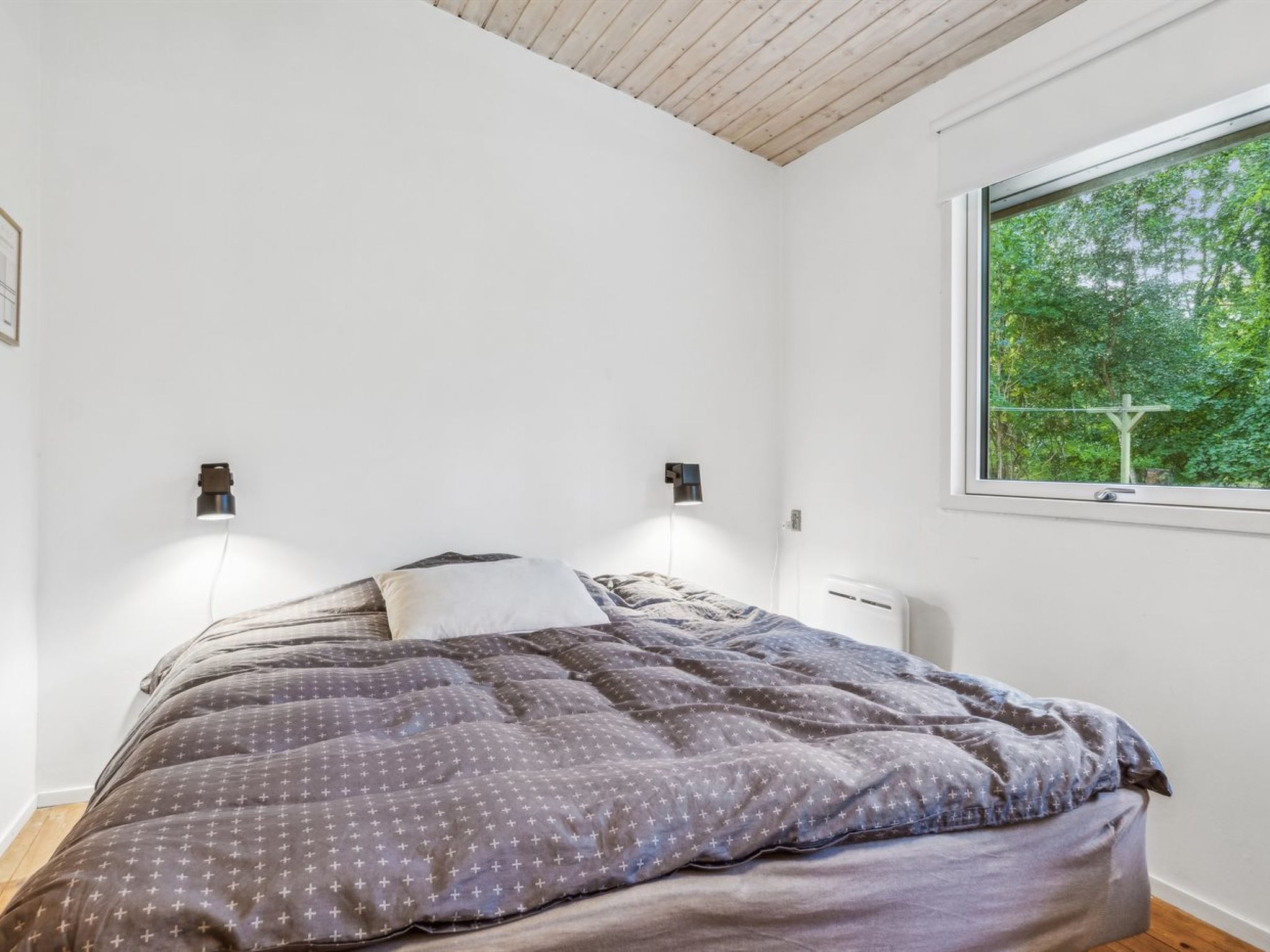 "Arto" - 1.2km from the sea - Binnen