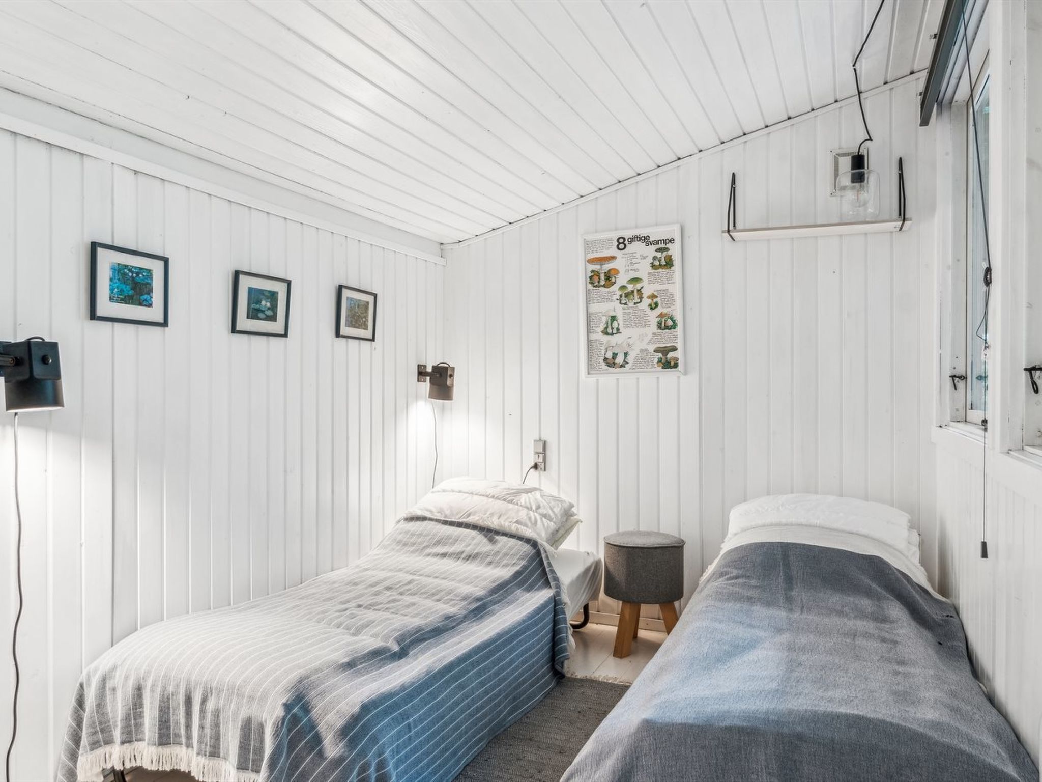 "Arto" - 1.2km from the sea - Binnen