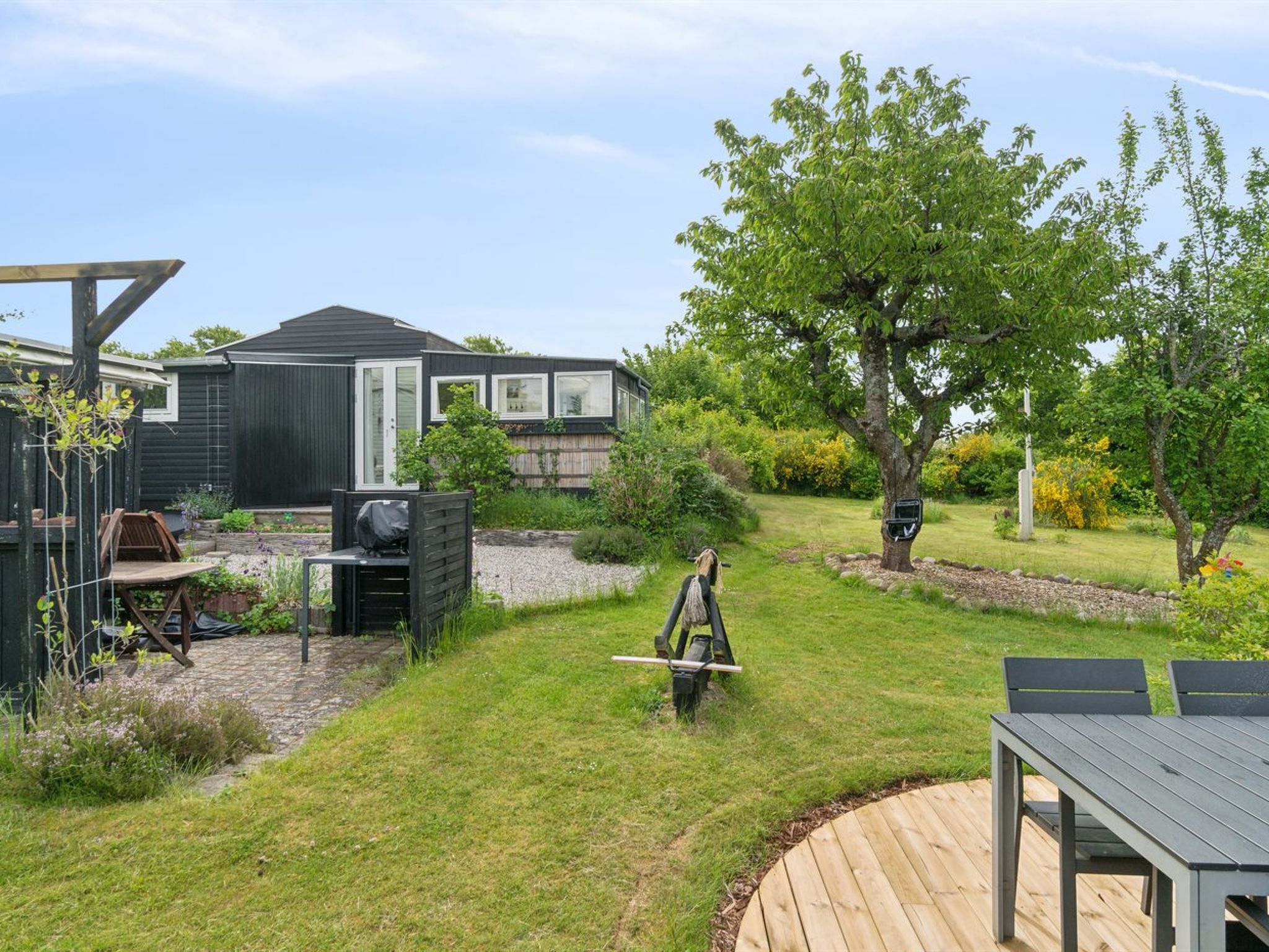 "Holmfridur" - 2km from the sea - Buiten