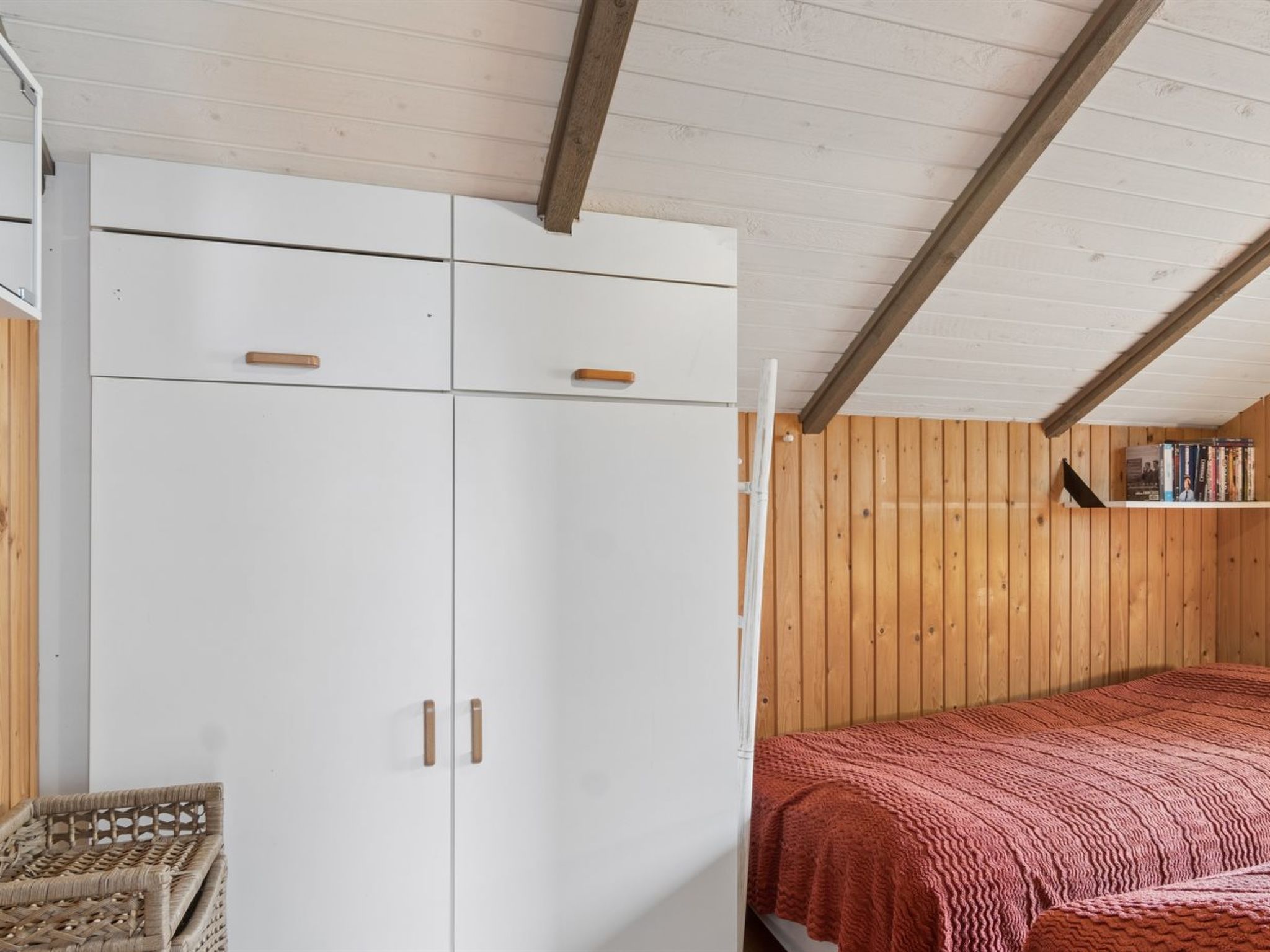 "Elfrede" - 900m from the sea - Binnen