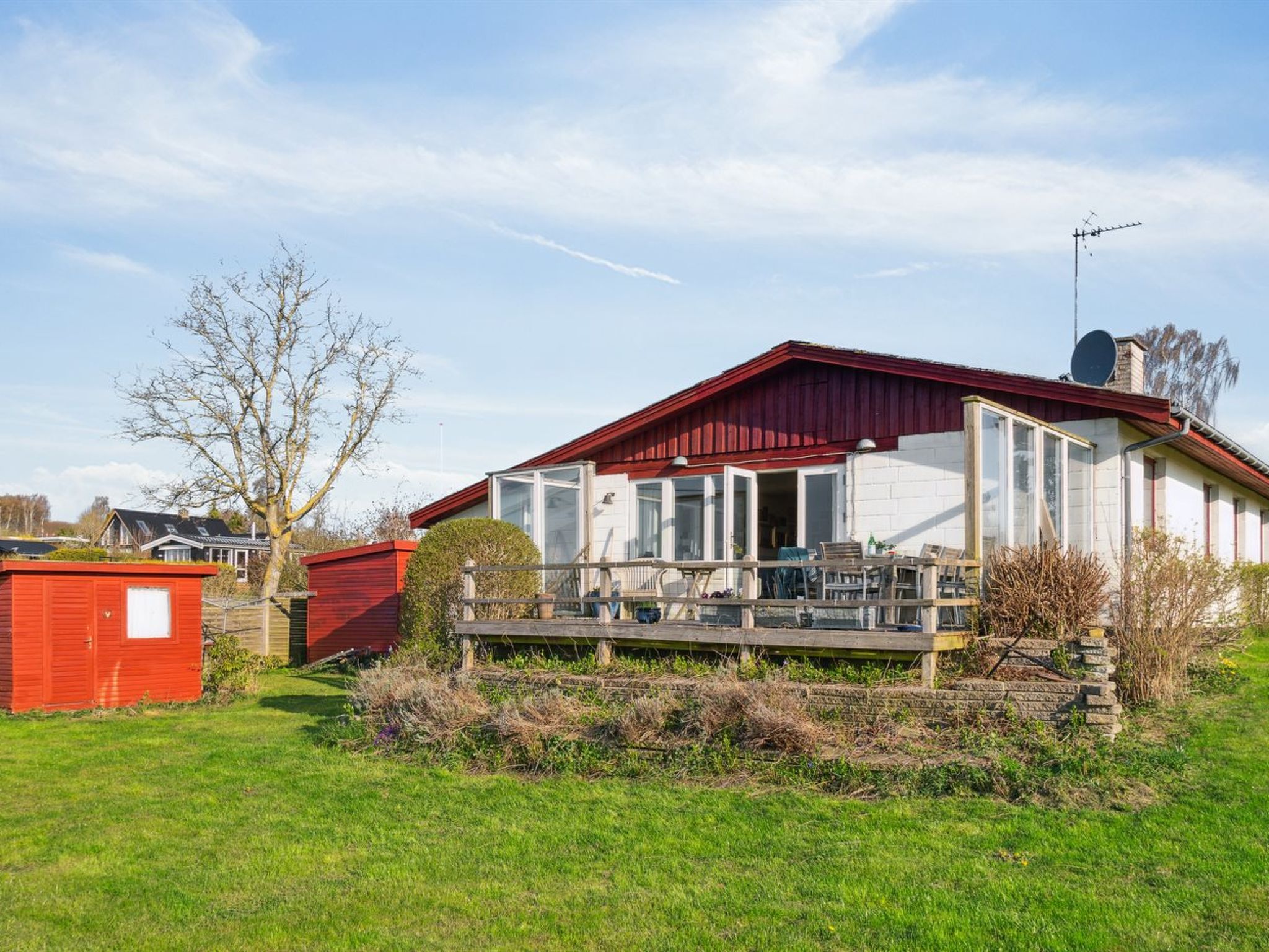 "Velika" - 25m to the fjord - Buiten