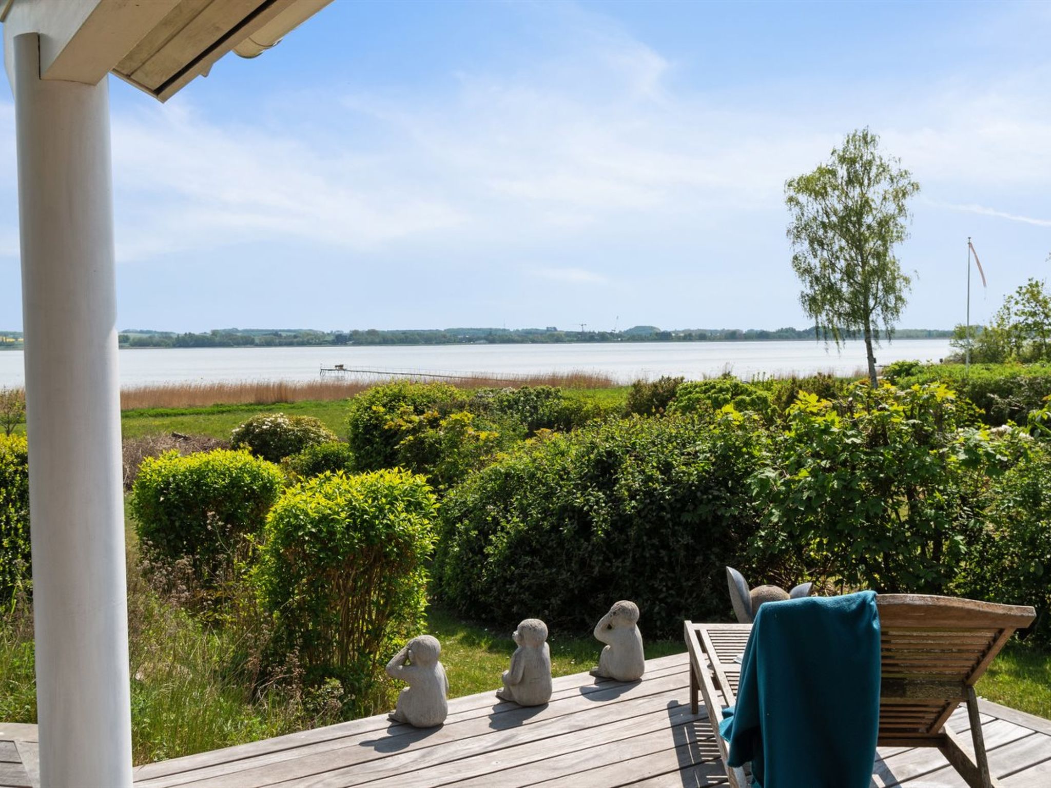 "Brunman" - 10m to the fjord - Buiten