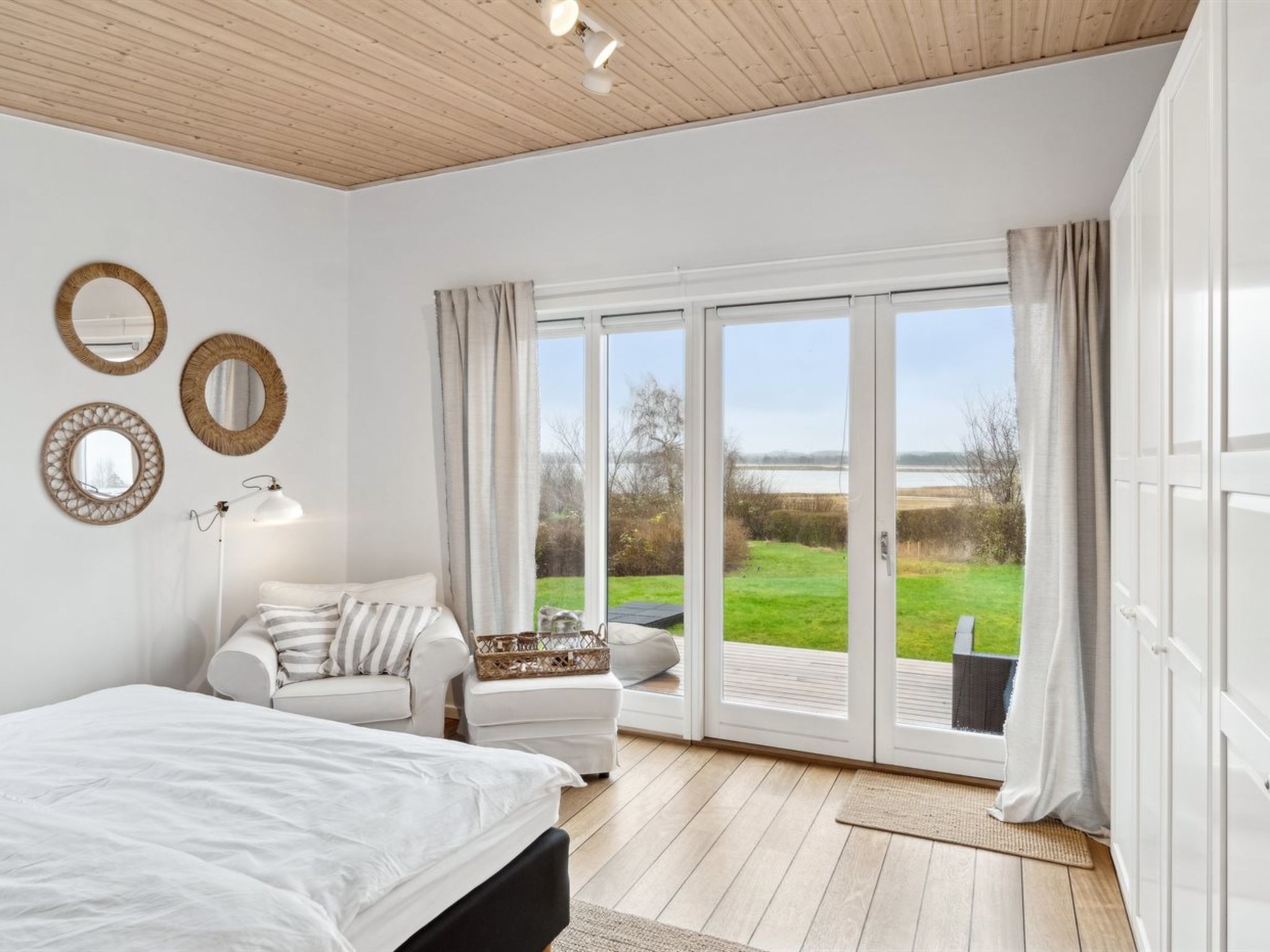 "Eero" - 175m to the fjord-Binnen