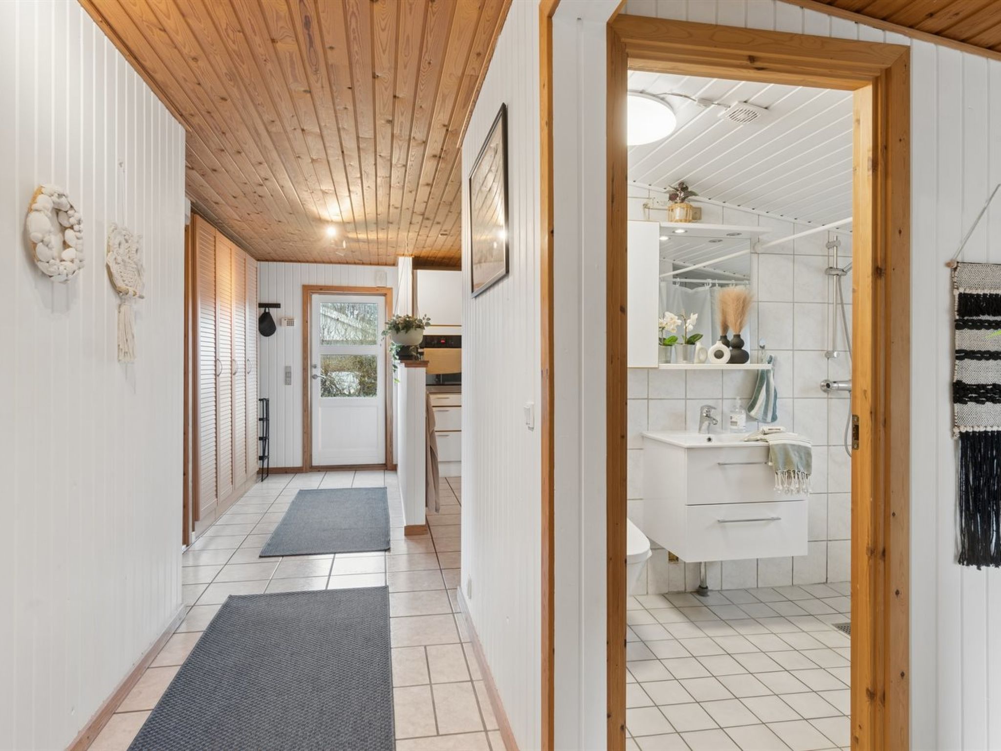 Photo of "Ansberga" - 3.2km to the fjord