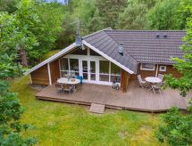 Merina: Ruime vakantiewoning op 700 meter van de Zeeuwse kust in Højby - thumbnail 1