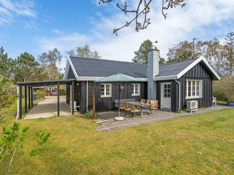 Search and Stay Destinations. Vacation Rentals in Vig, Denmark