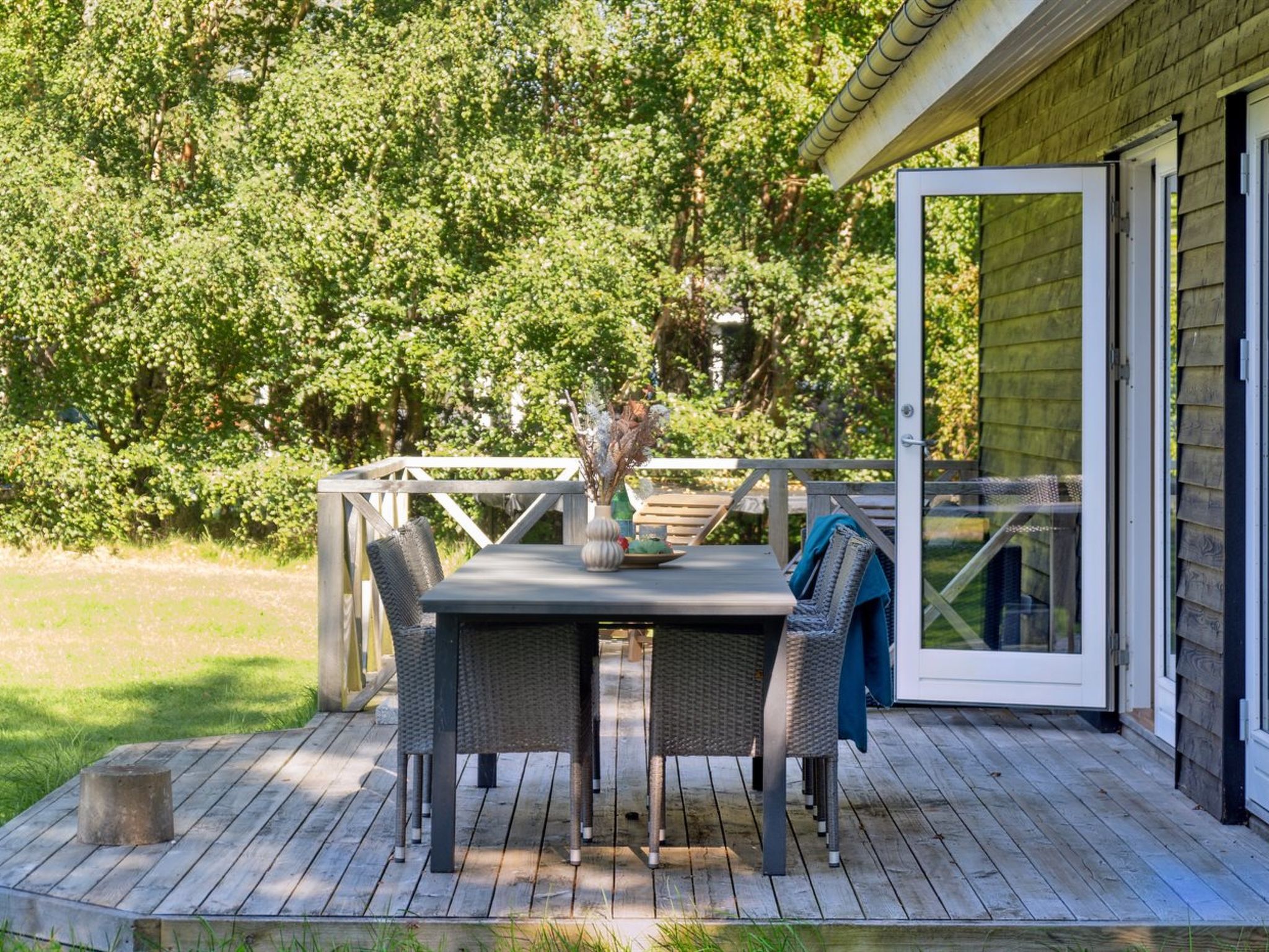 "Pietari" - 1.2km from the sea - Outside