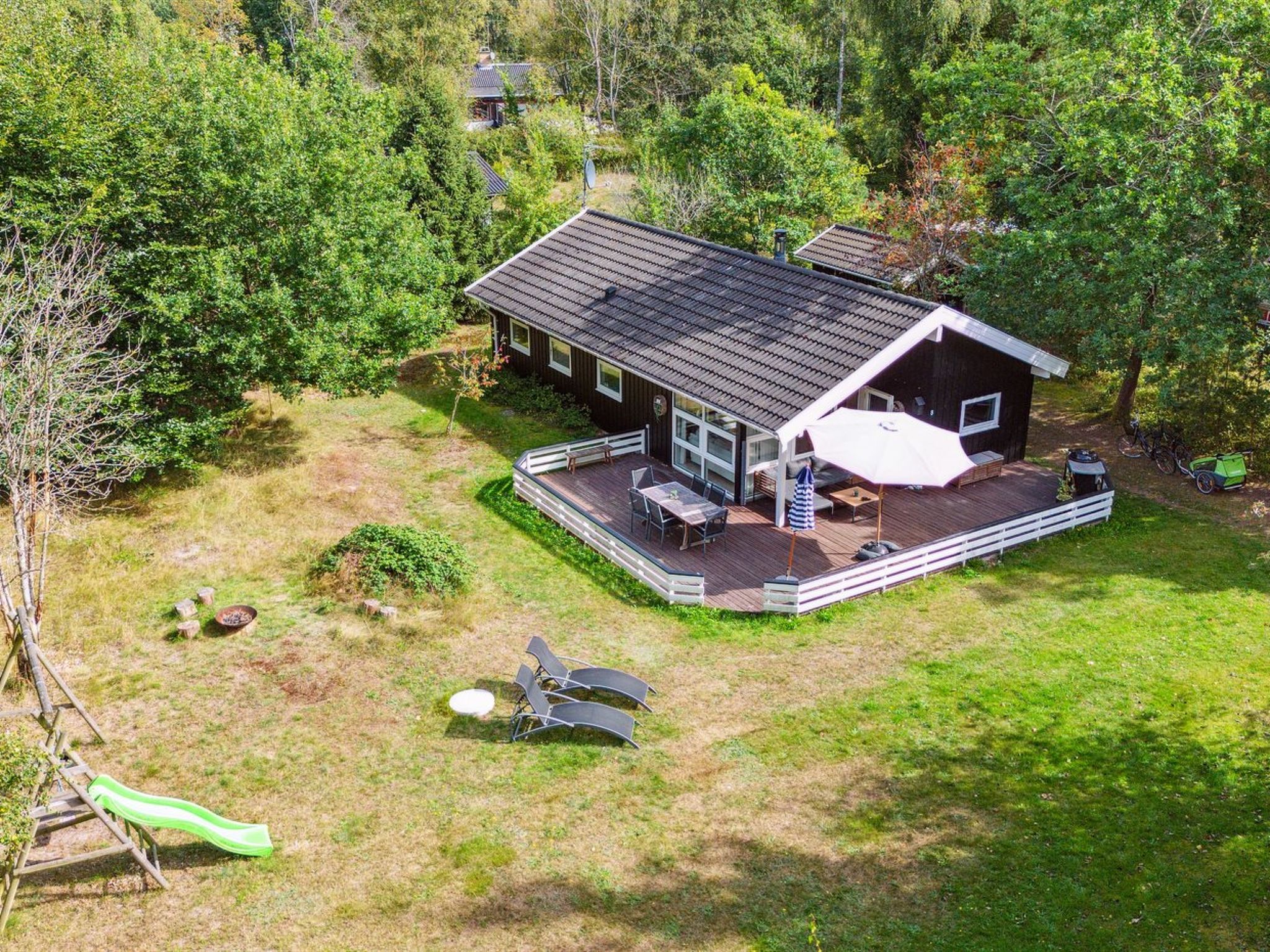 "Amola" - 1.6km from the sea - Buiten